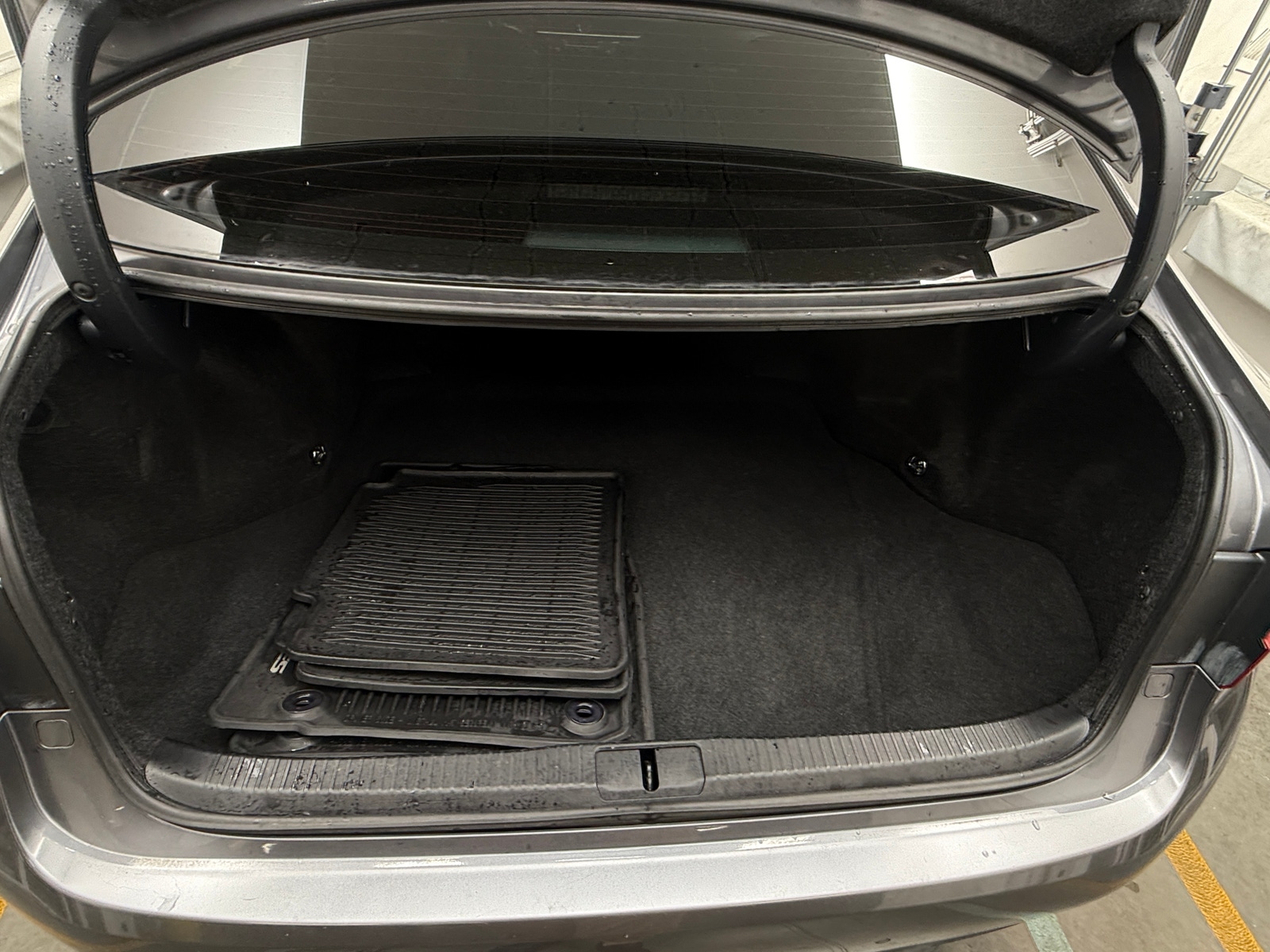 Thumbnail: 2018 Lexus ES - 6