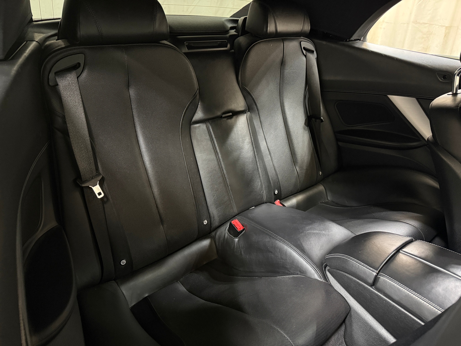 Thumbnail: 2012 BMW 6 Series - 5