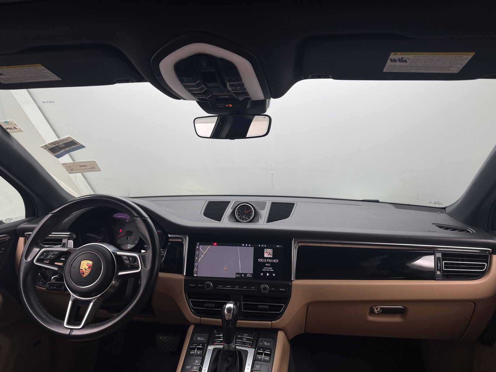 Thumbnail: 2020 Porsche Macan - 2