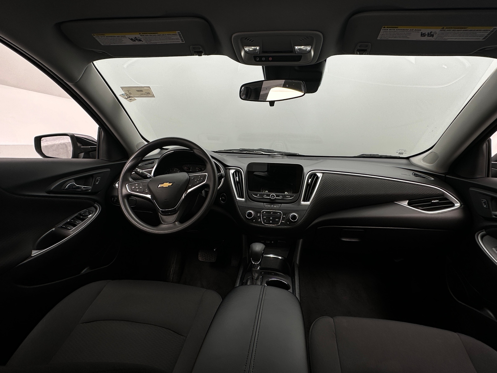 Thumbnail: 2024 Chevrolet Malibu - 3