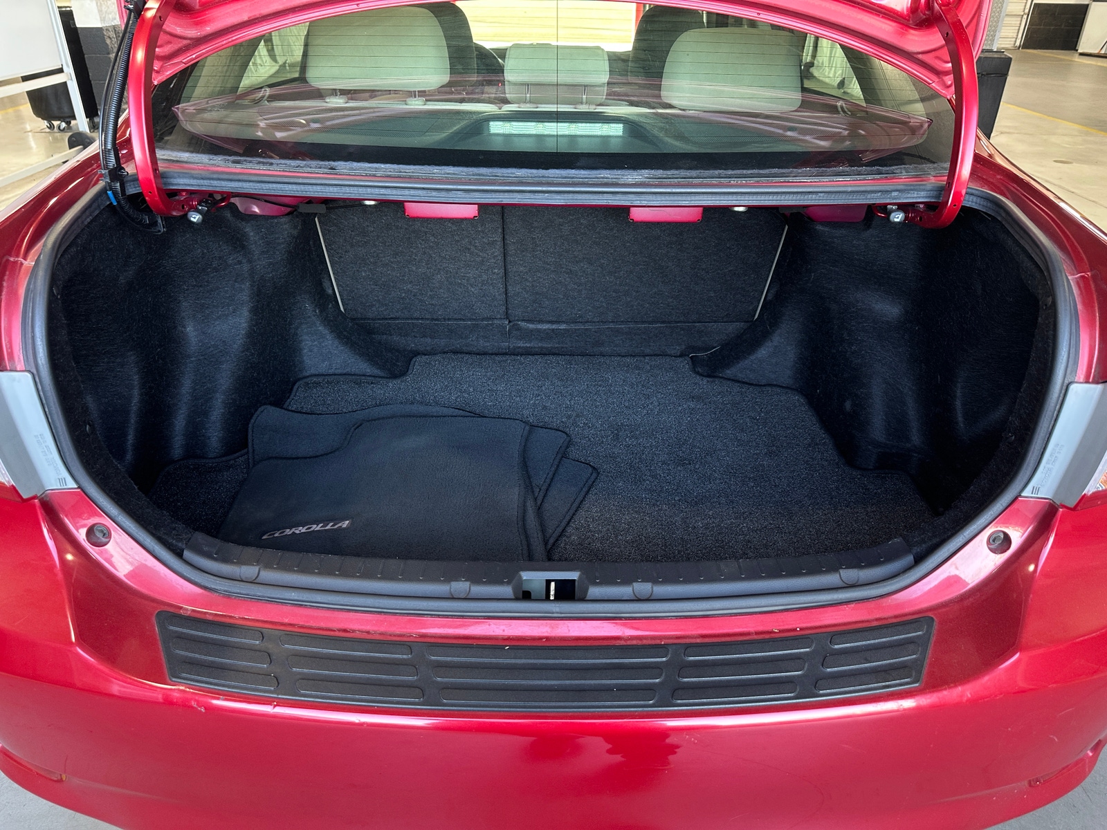 Thumbnail: 2012 Toyota Corolla - 7