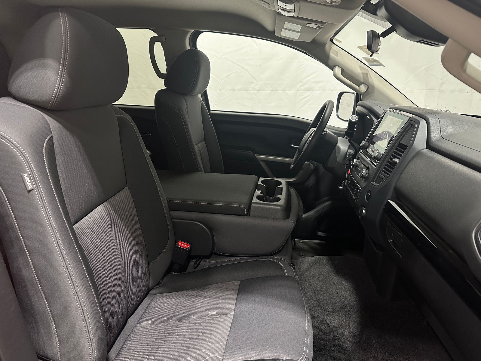 Thumbnail: 2024 Nissan Titan - 2