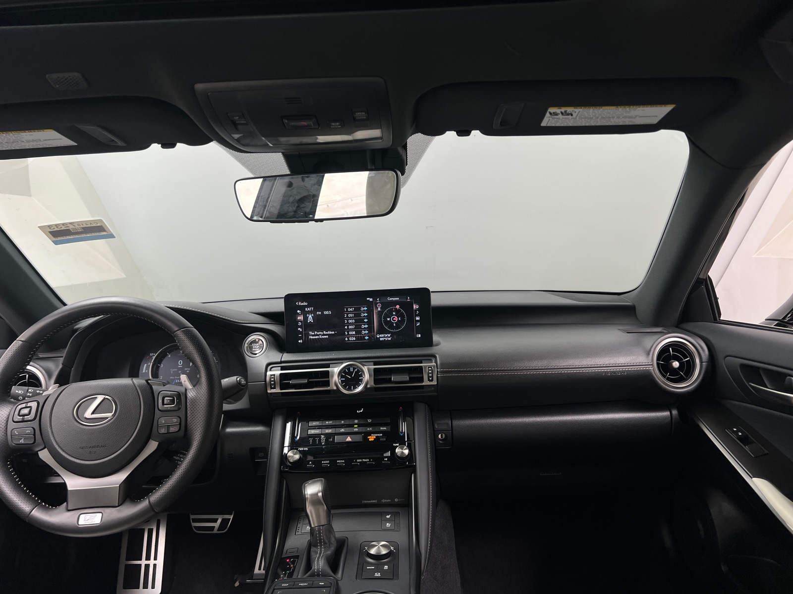 Thumbnail: 2022 Lexus IS - 2