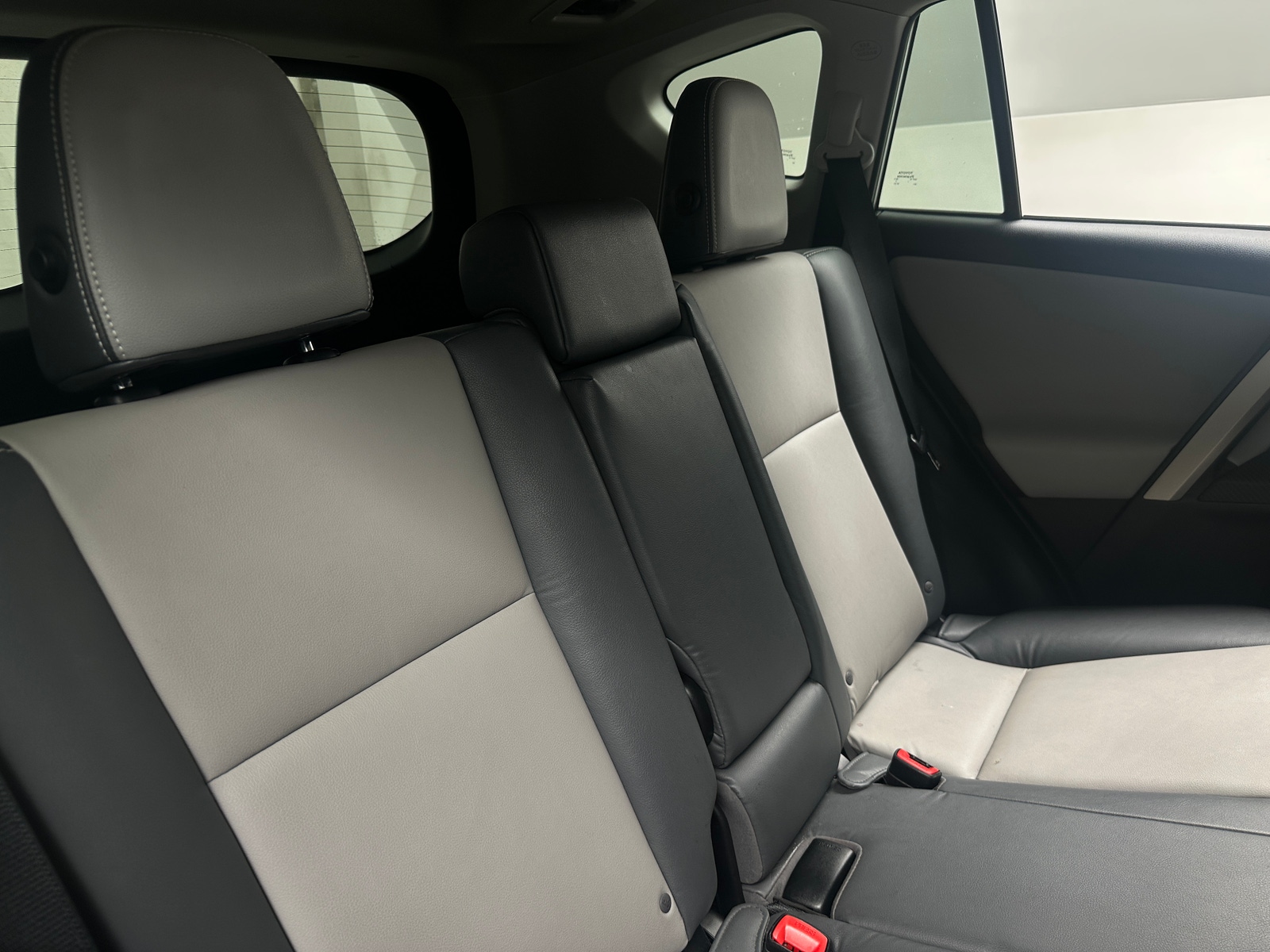 Thumbnail: 2015 Toyota RAV4 - 5