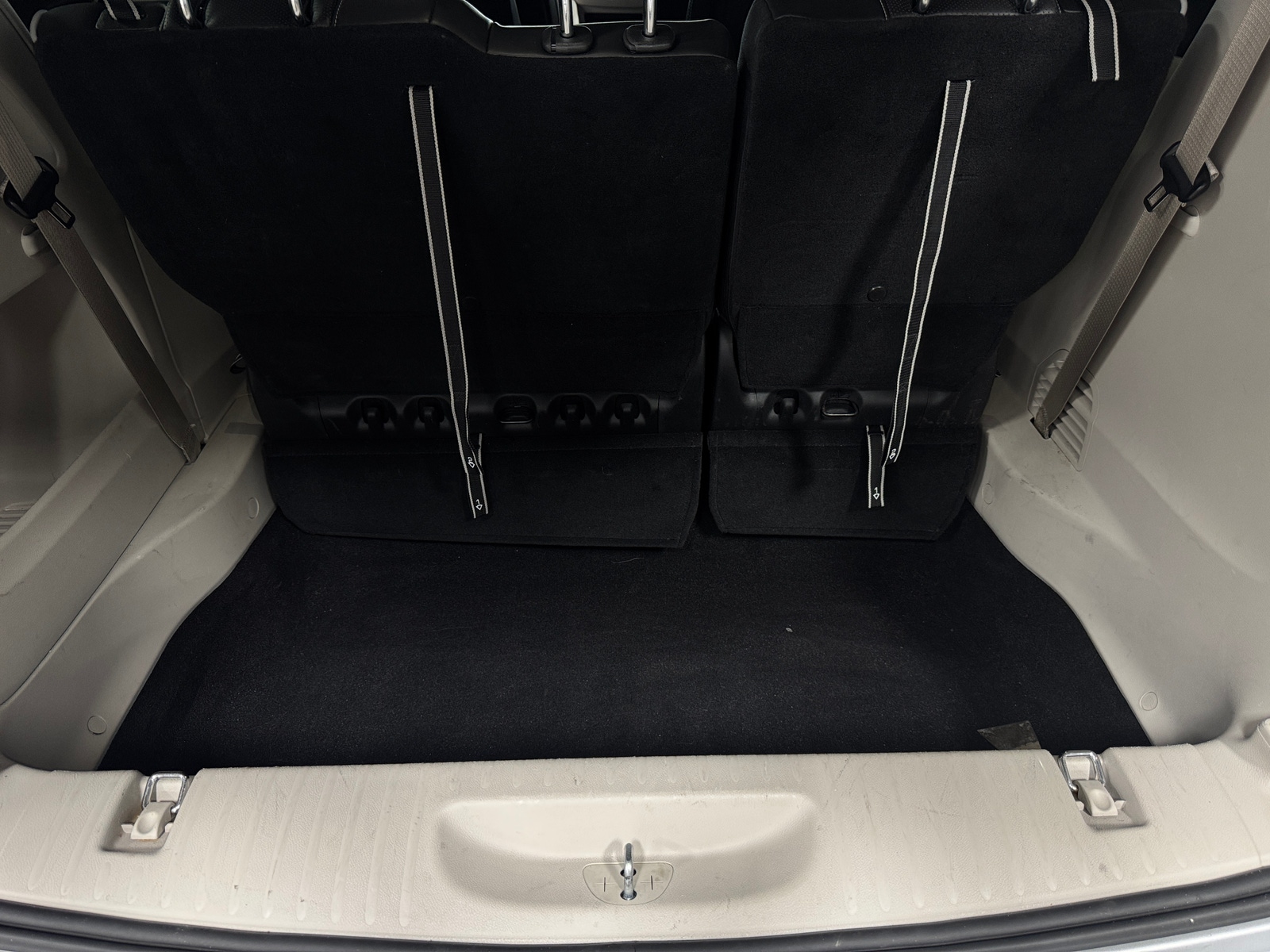 Thumbnail: 2024 Chrysler Pacifica - 6