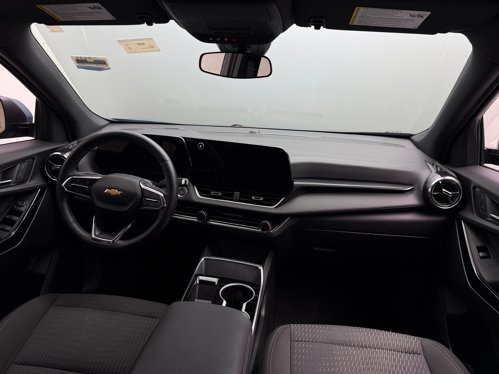 Thumbnail: 2025 Chevrolet Equinox - 3