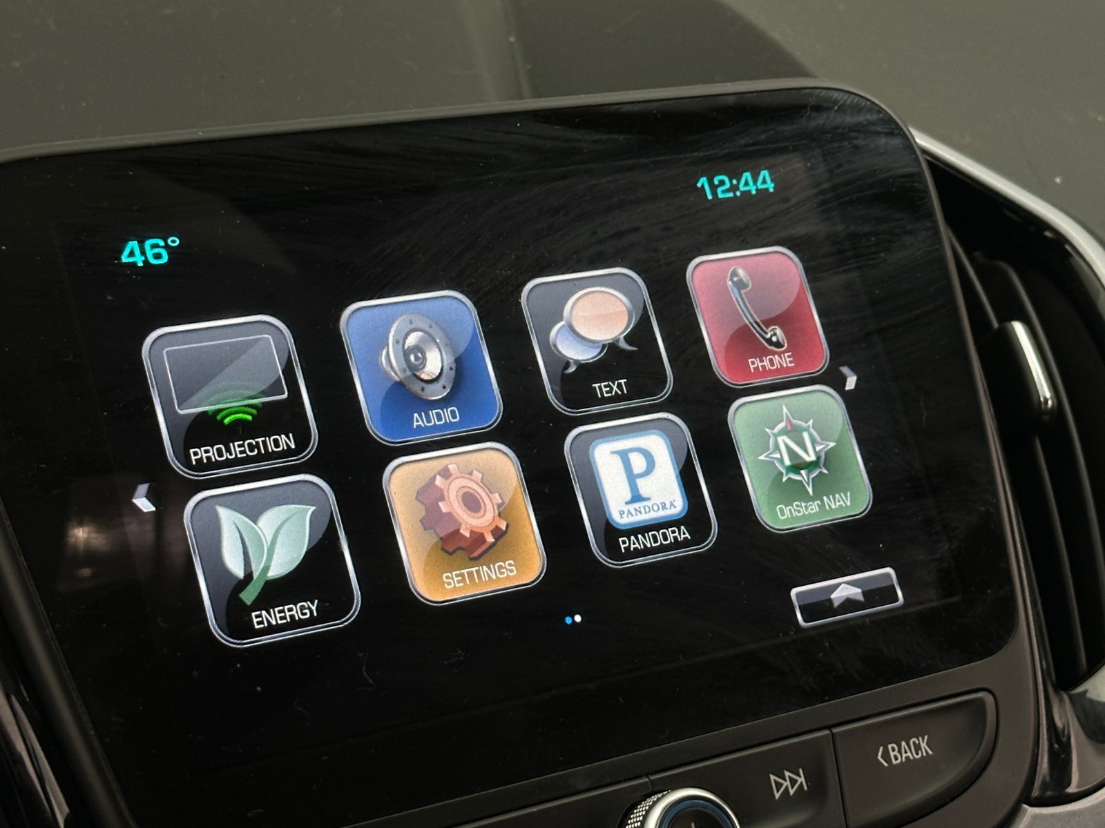 Thumbnail: 2016 Chevrolet Volt - 4