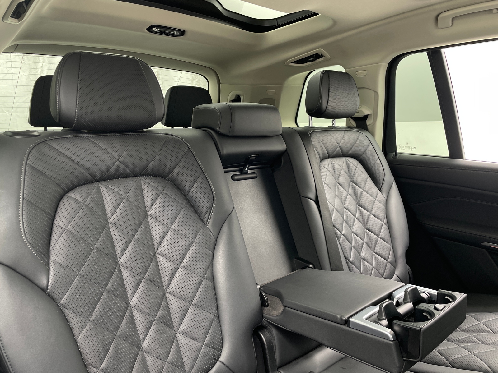 Thumbnail: 2025 BMW X7 - 5