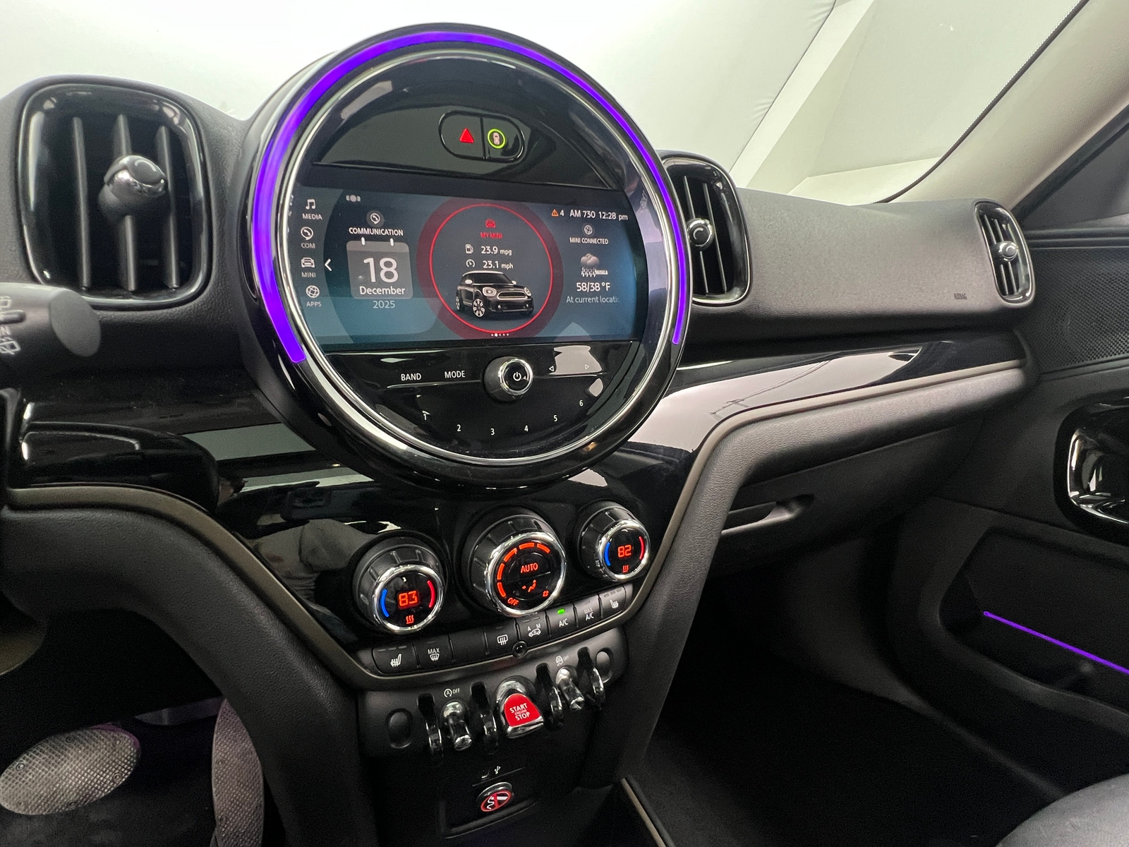 Thumbnail: 2022 MINI Cooper Countryman - 3