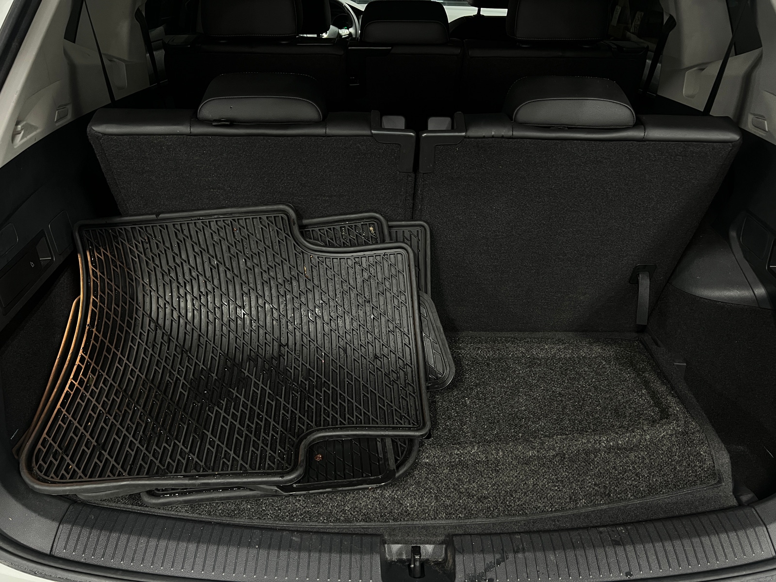 Thumbnail: 2019 Volkswagen Tiguan - 6