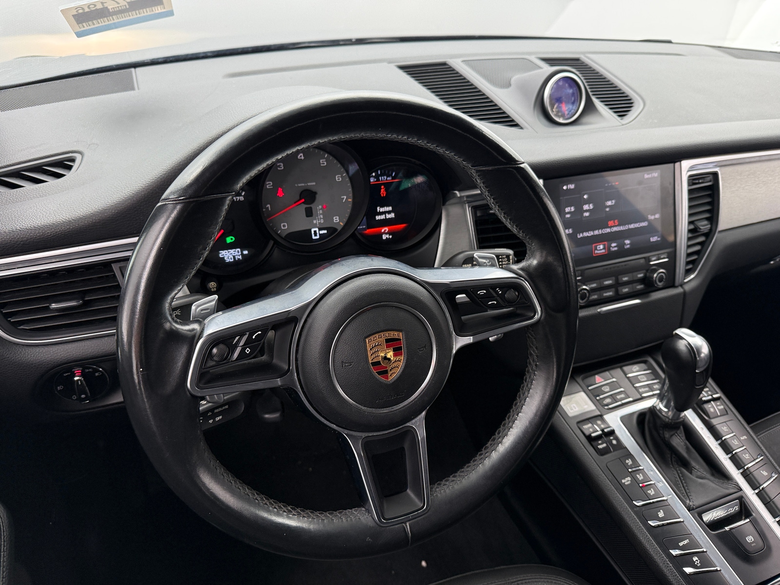 Thumbnail: 2018 Porsche Macan - 5