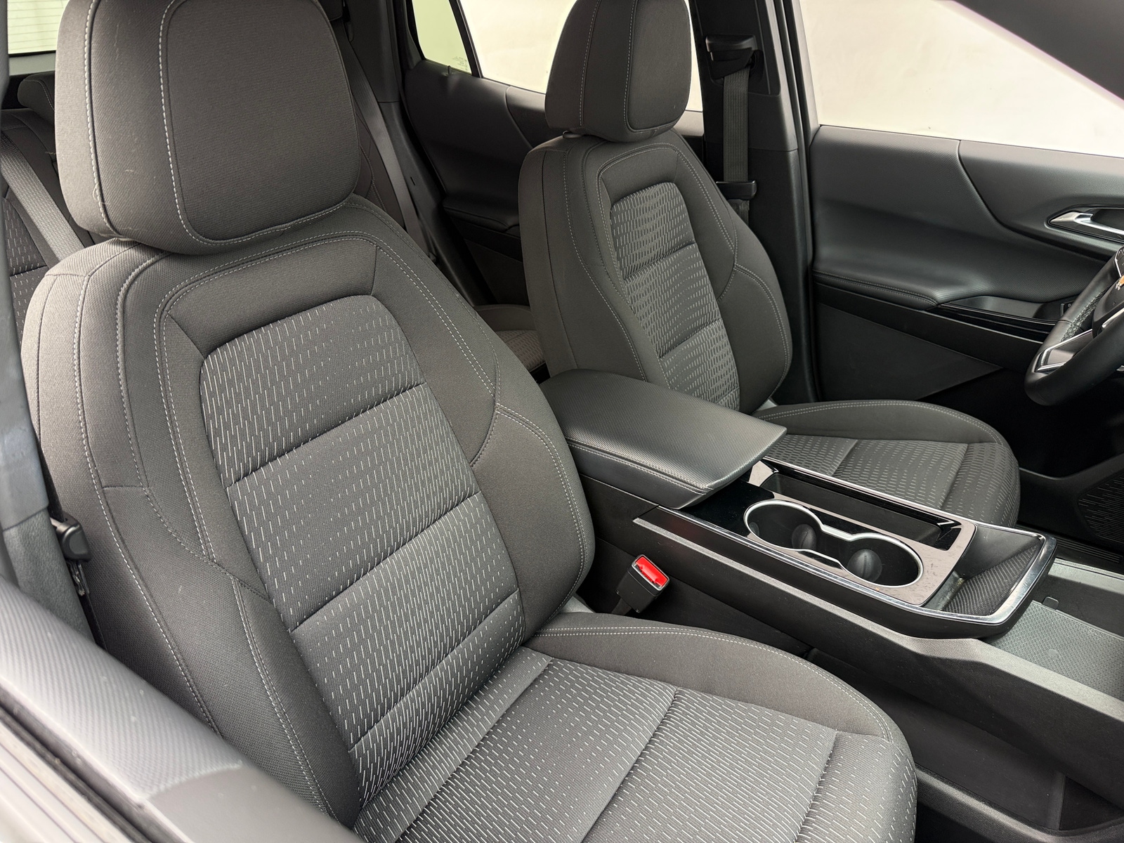 Thumbnail: 2025 Chevrolet Equinox - 2