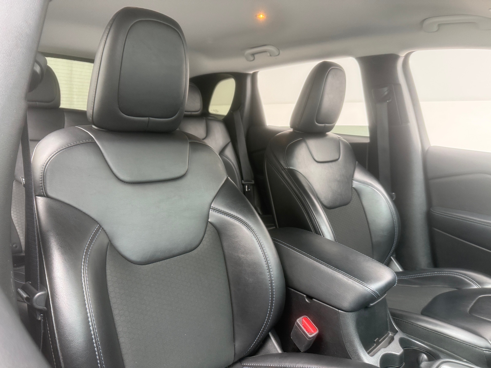 Thumbnail: 2019 Jeep Cherokee - 2