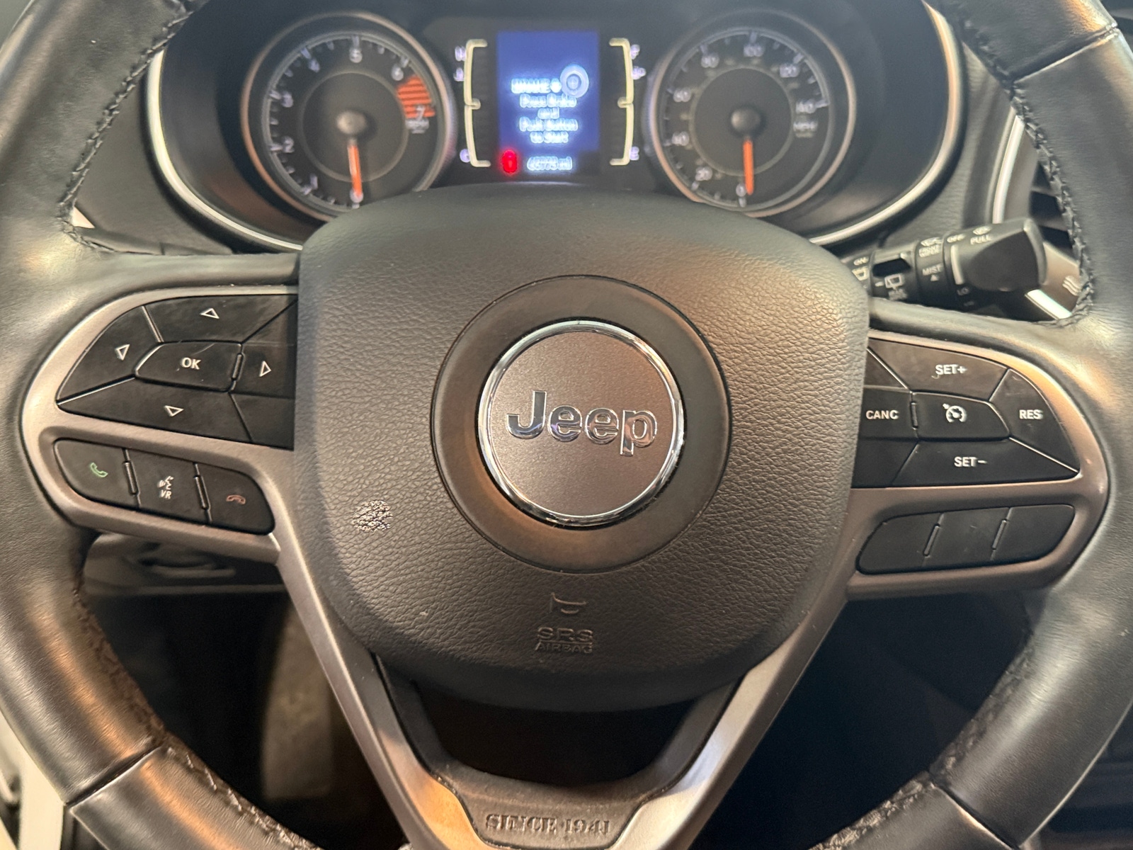 Thumbnail: 2019 Jeep Cherokee - 5