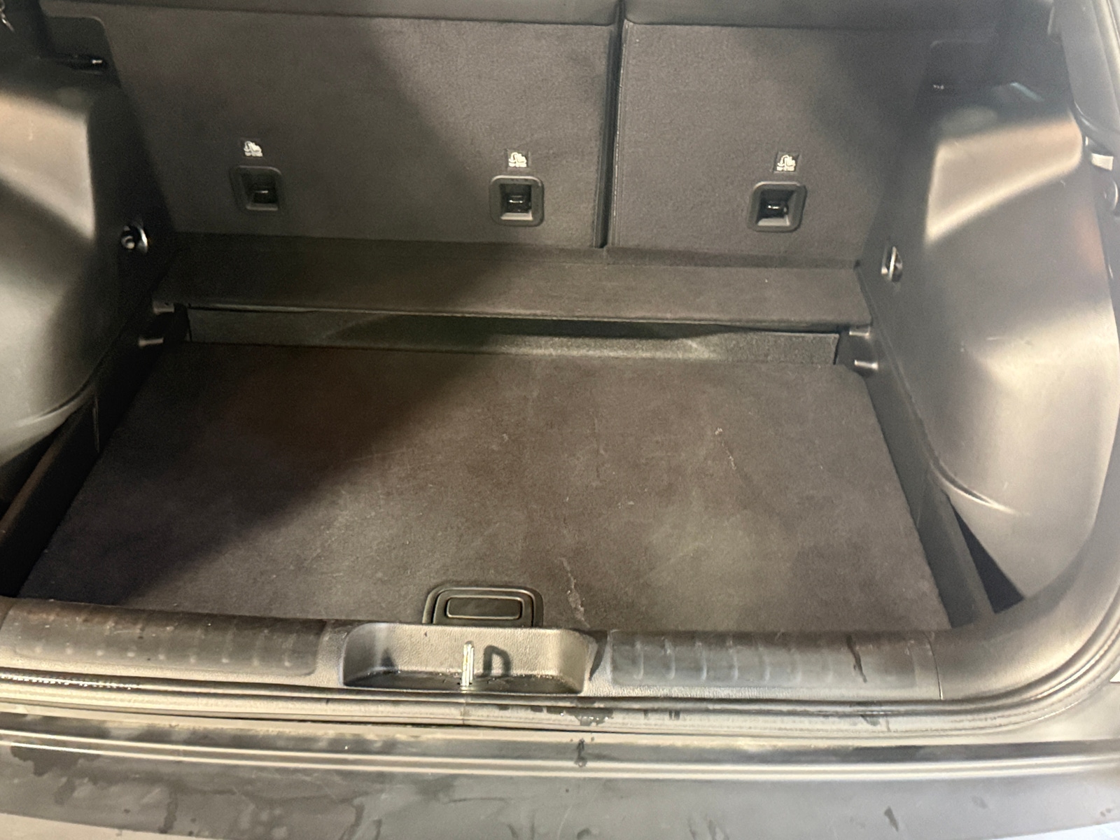 Thumbnail: 2019 Jeep Cherokee - 7