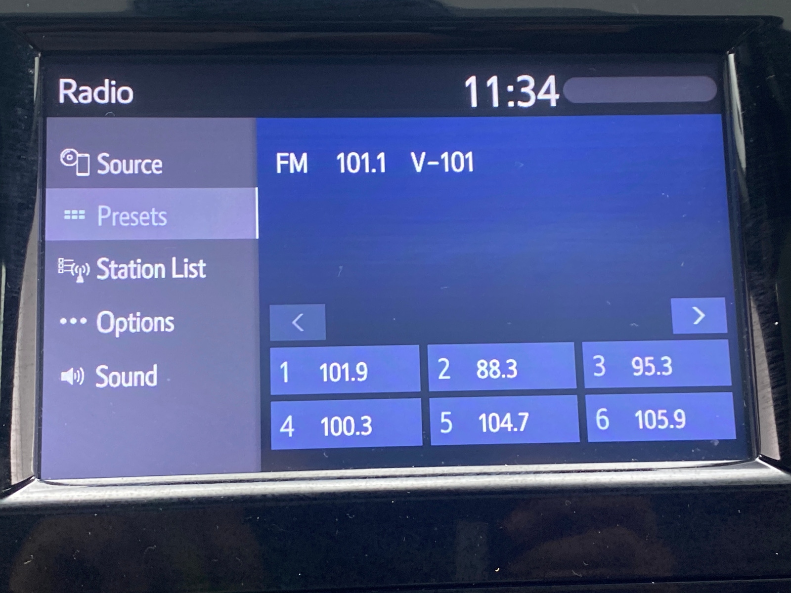 Thumbnail: 2018 Toyota Camry - 4