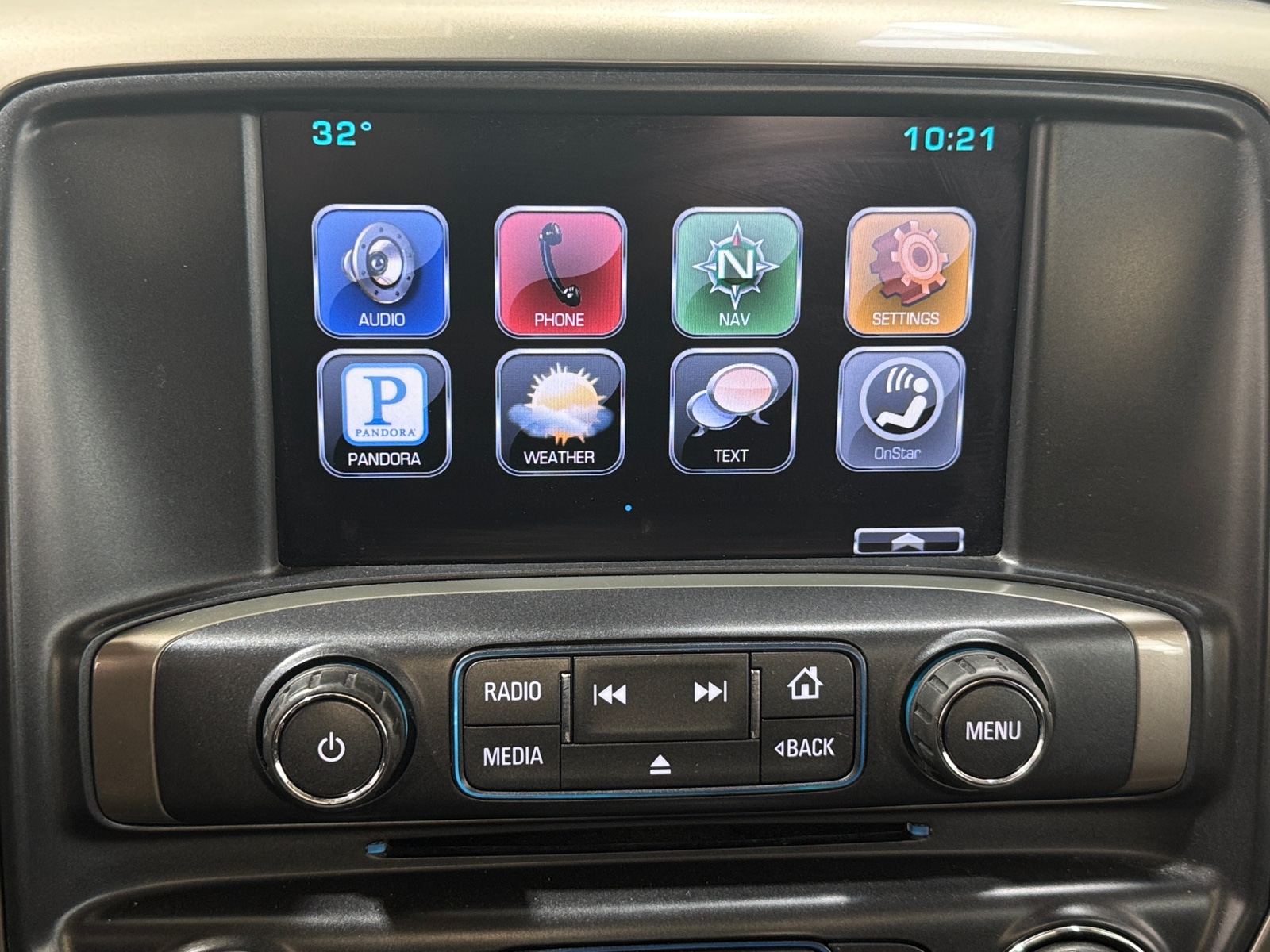 Thumbnail: 2015 Chevrolet Silverado 1500 - 3