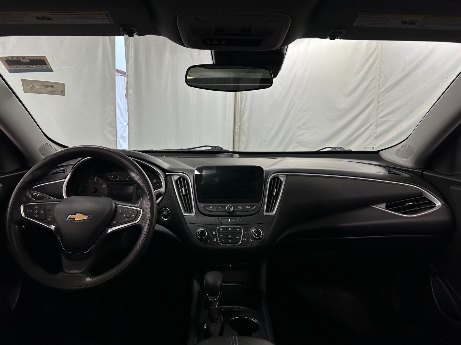 Thumbnail: 2024 Chevrolet Malibu - 3