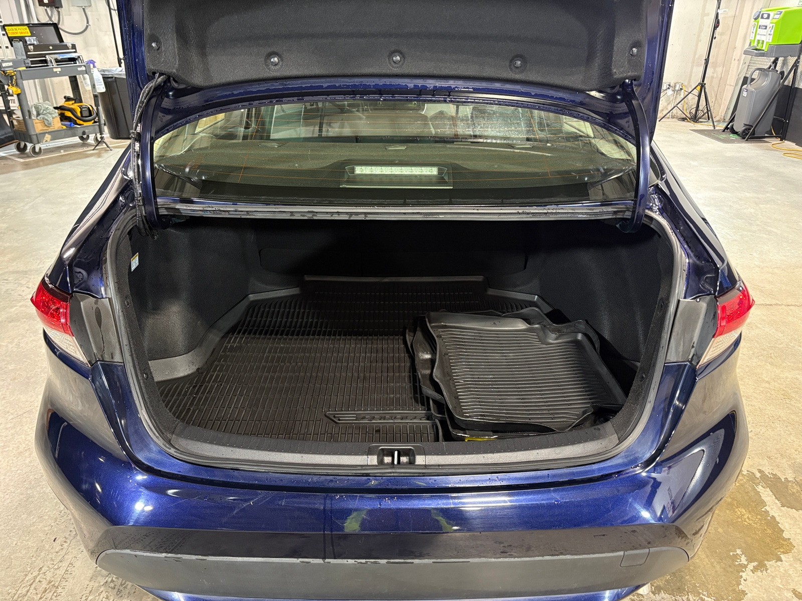 Thumbnail: 2022 Toyota Corolla - 7