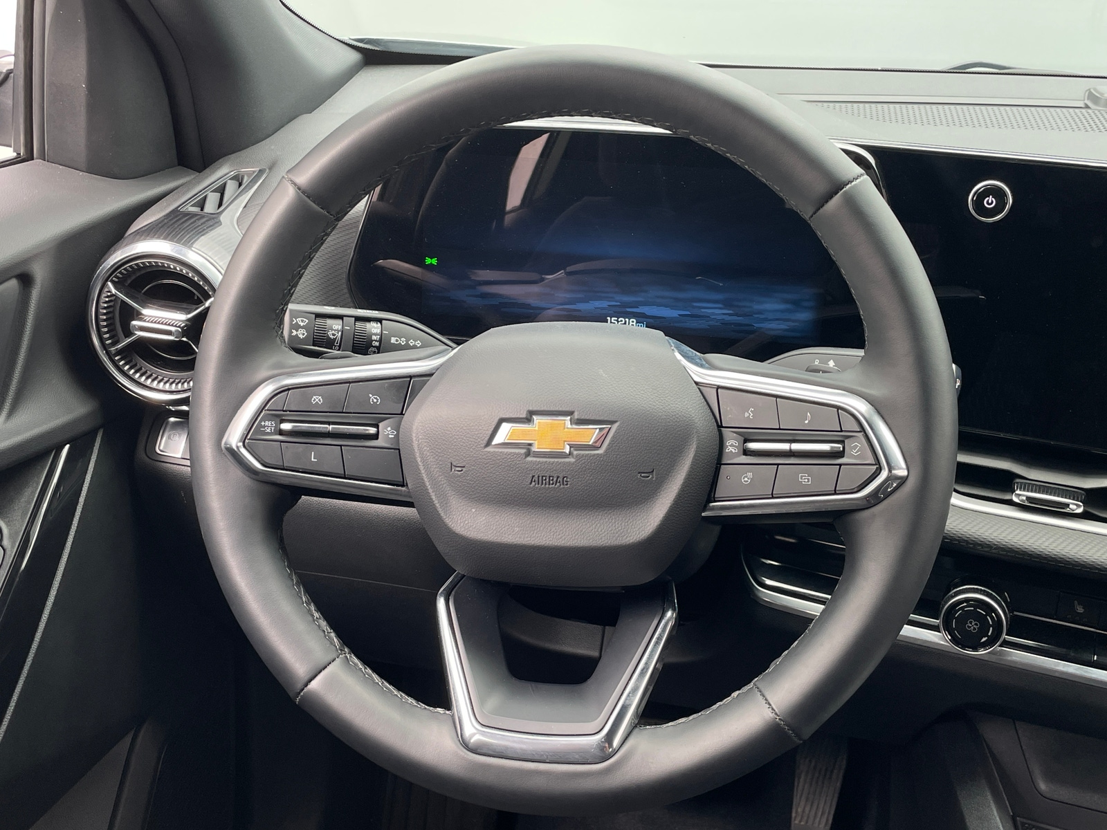 Thumbnail: 2025 Chevrolet Equinox - 5