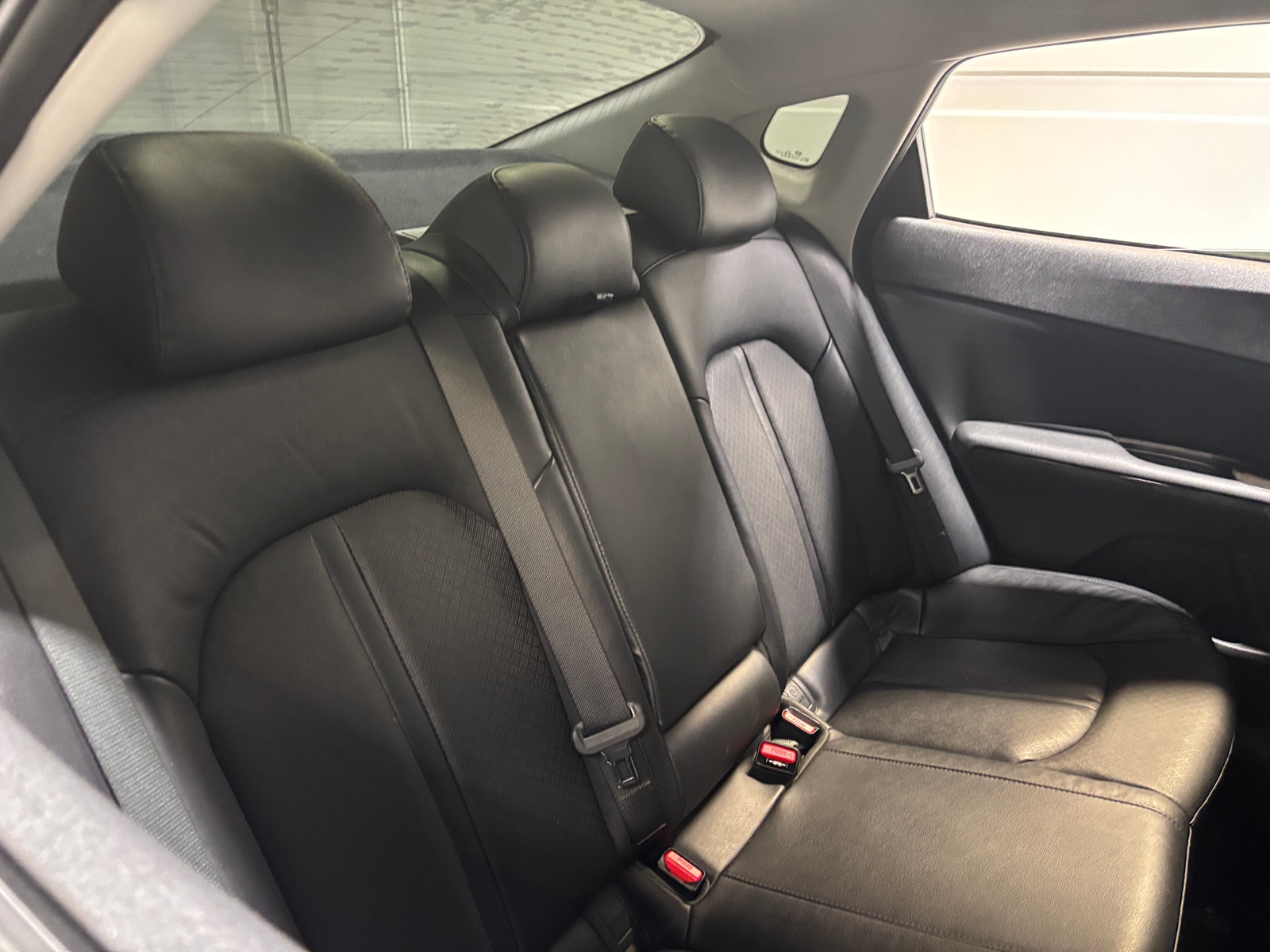 Thumbnail: 2016 Kia Optima - 5