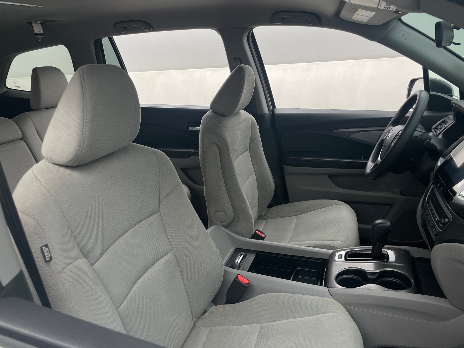 Thumbnail: 2017 Honda Pilot - 2