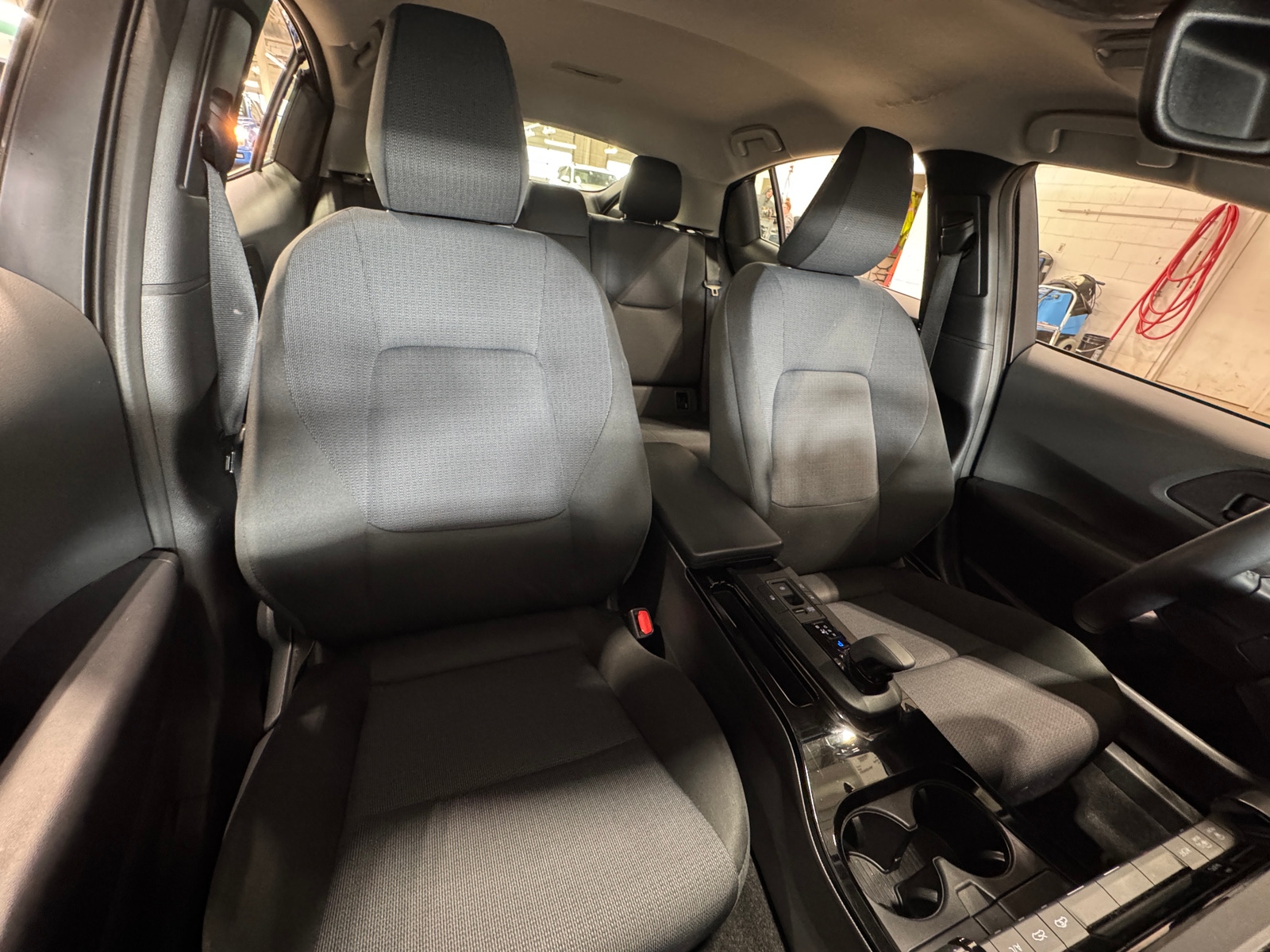 Thumbnail: 2025 Toyota Prius - 2