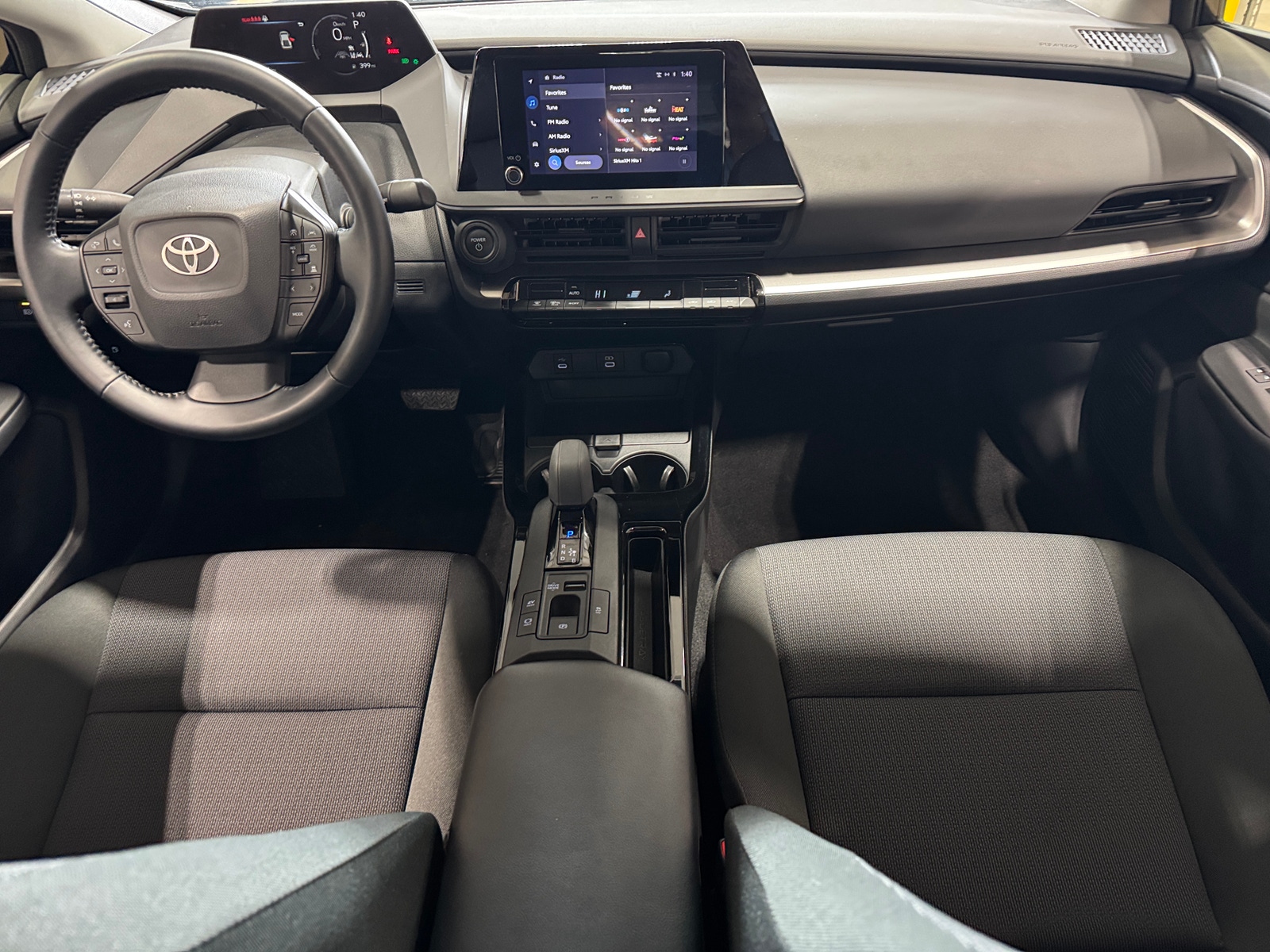 Thumbnail: 2025 Toyota Prius - 3