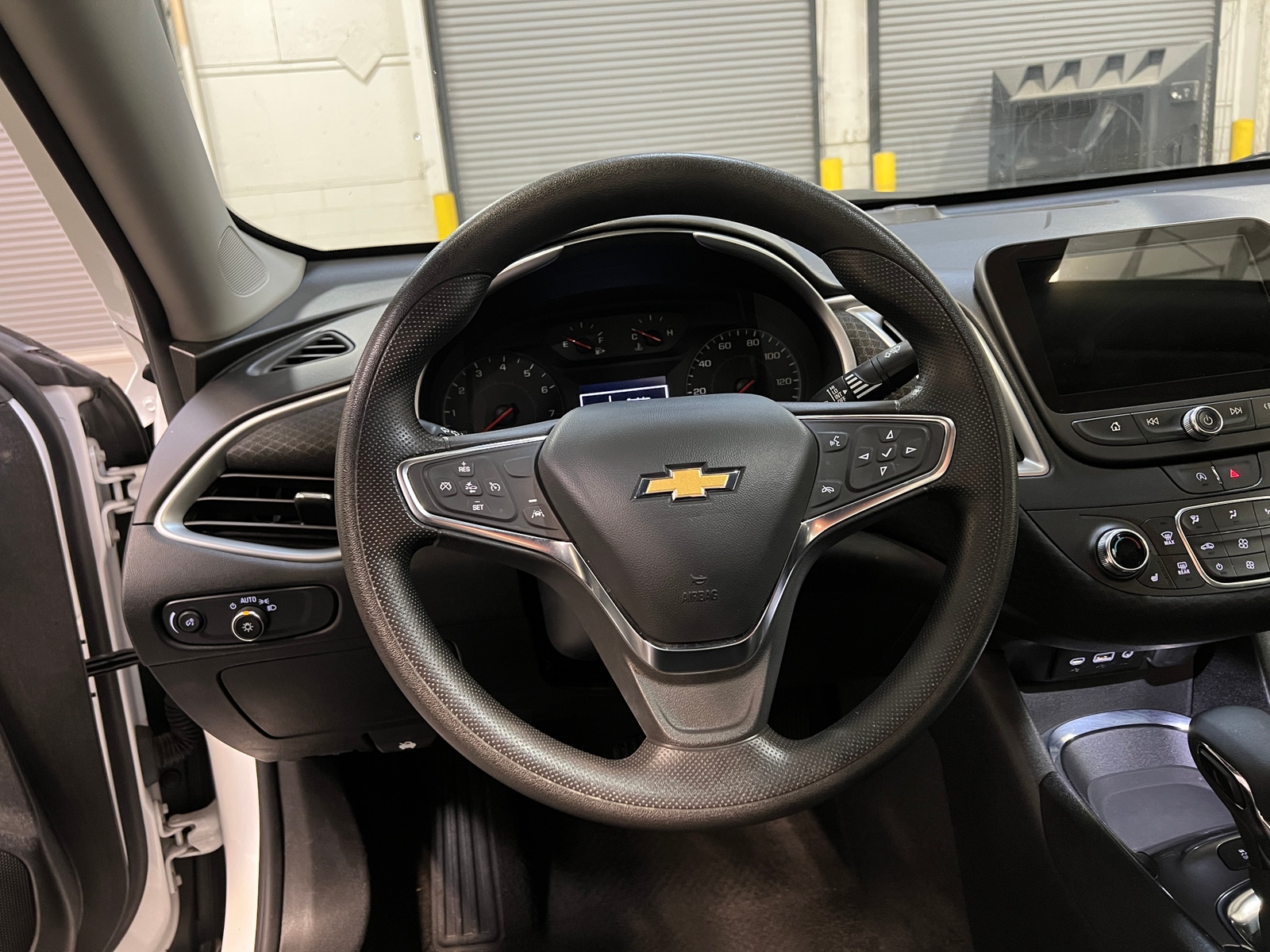 Thumbnail: 2024 Chevrolet Malibu - 5