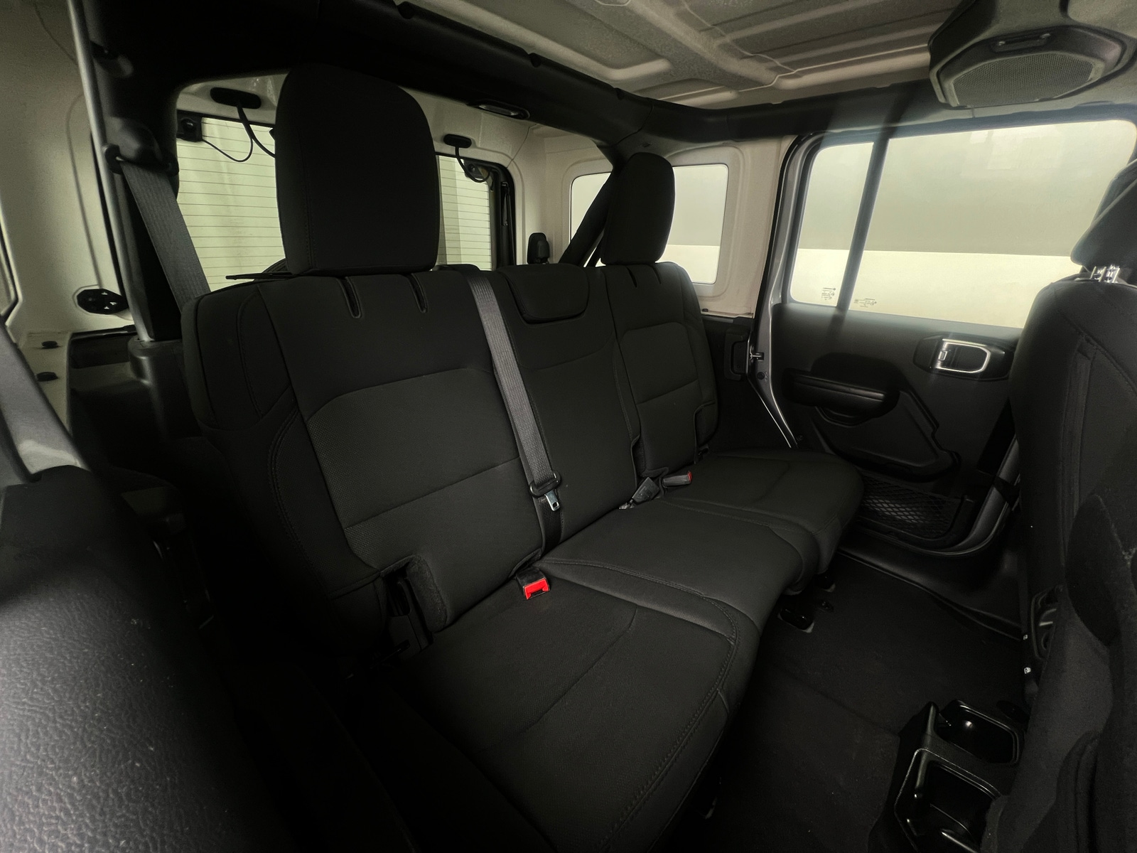 Thumbnail: 2020 Jeep Wrangler - 6