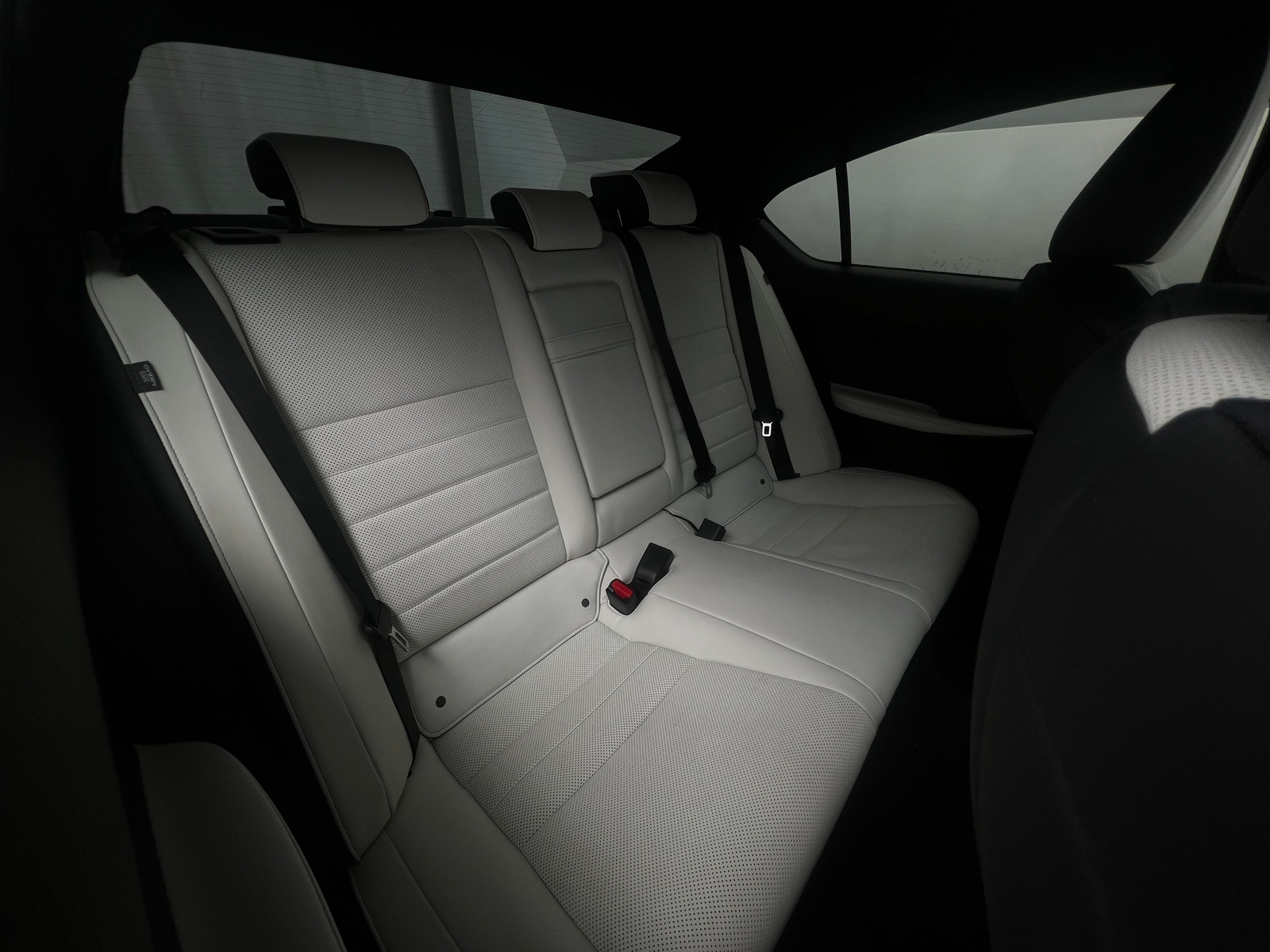 Thumbnail: 2021 Lexus IS - 5