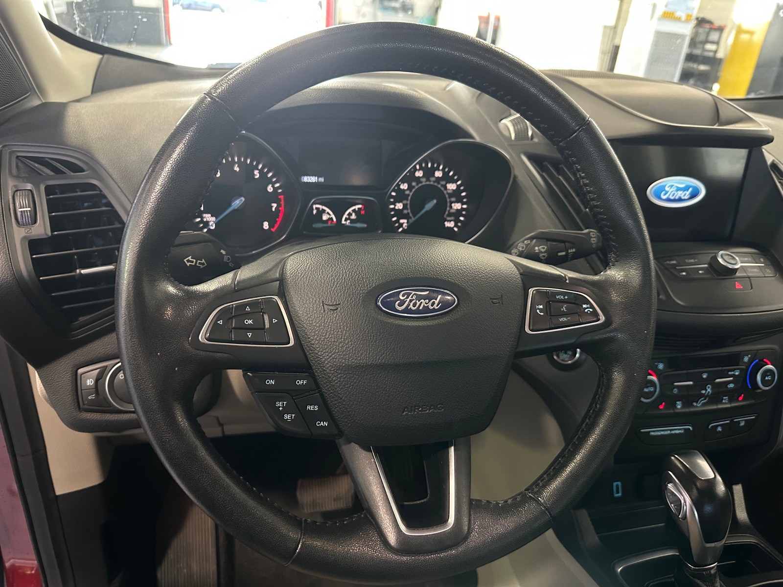 Thumbnail: 2019 Ford Escape - 4