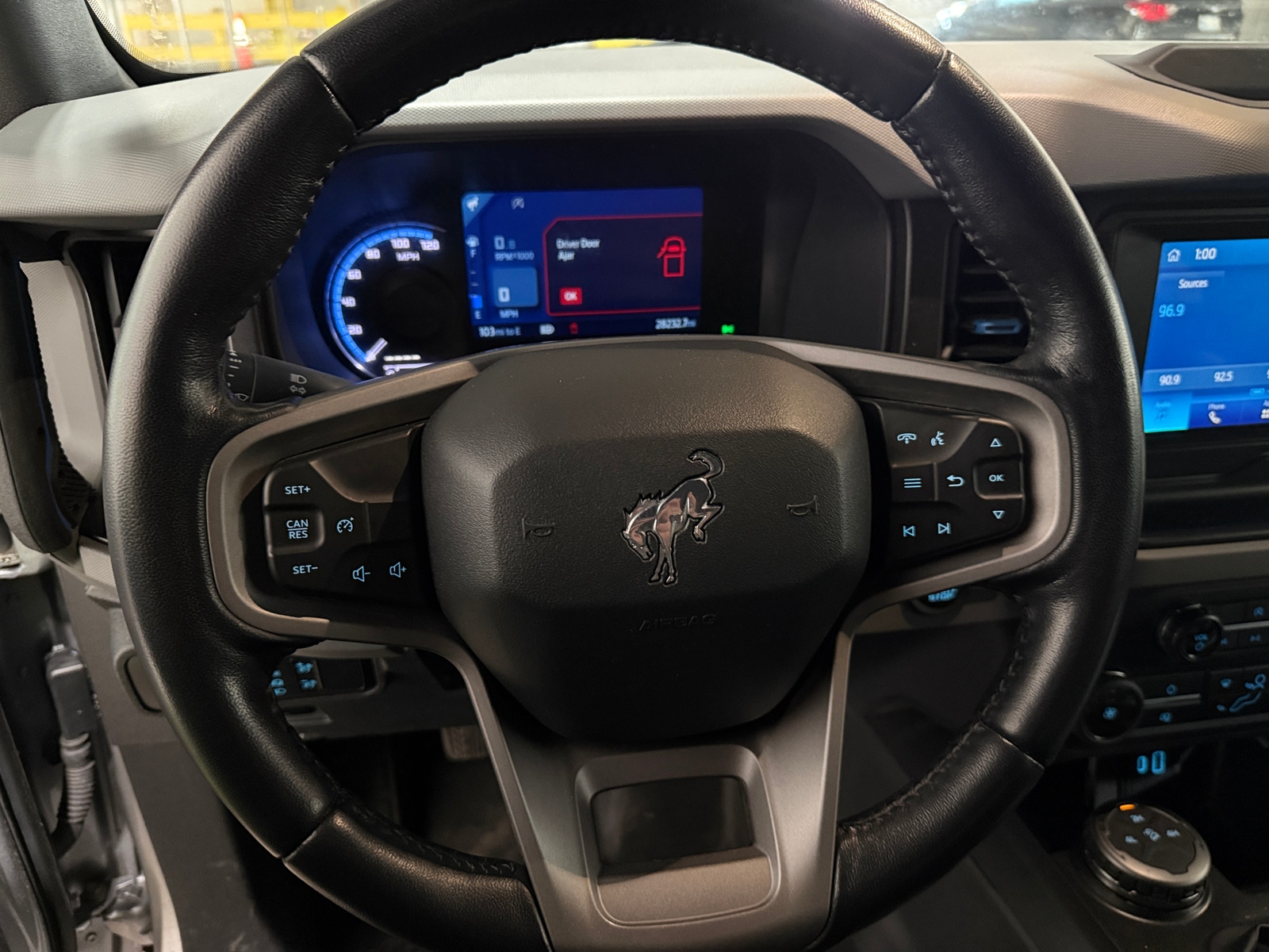 Thumbnail: 2021 Ford Bronco - 5