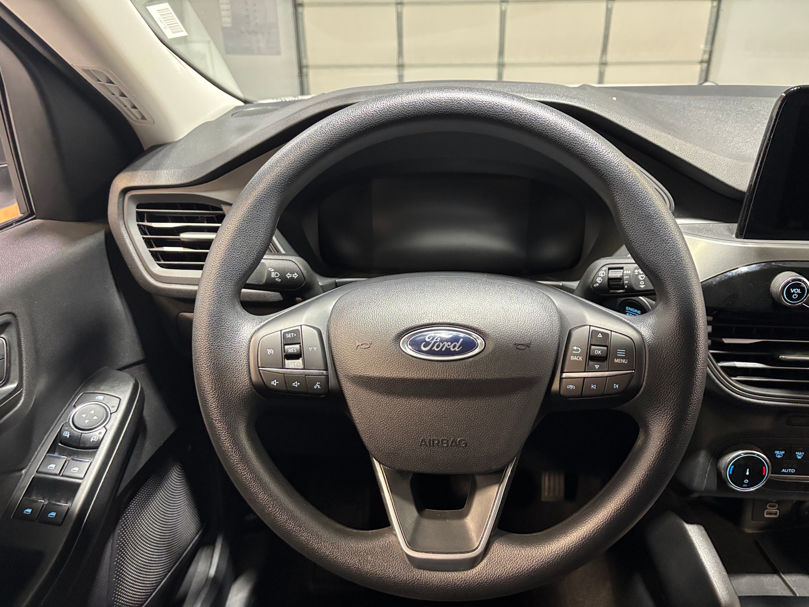 Thumbnail: 2025 Ford Escape - 5