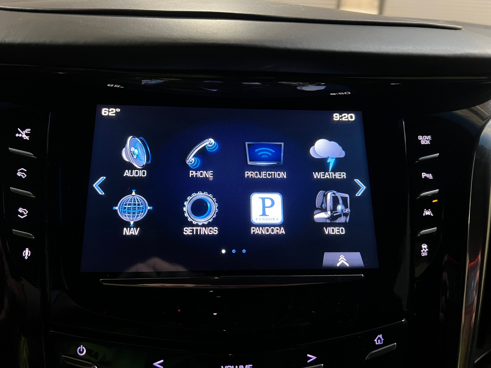 Thumbnail: 2016 Cadillac Escalade - 3