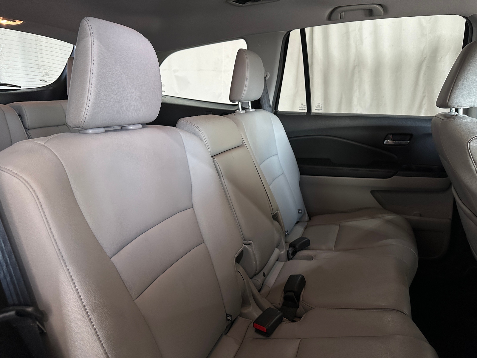 Thumbnail: 2018 Honda Pilot - 5