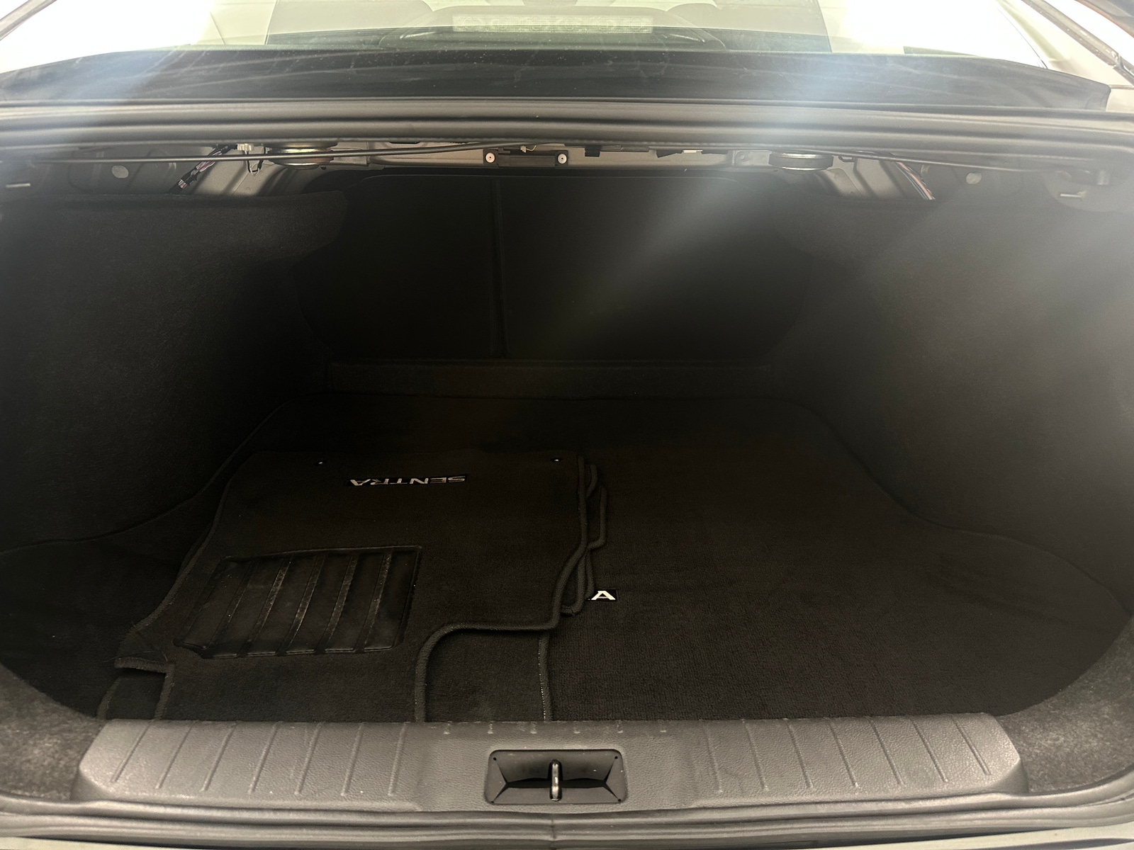 Thumbnail: 2024 Nissan Sentra - 7