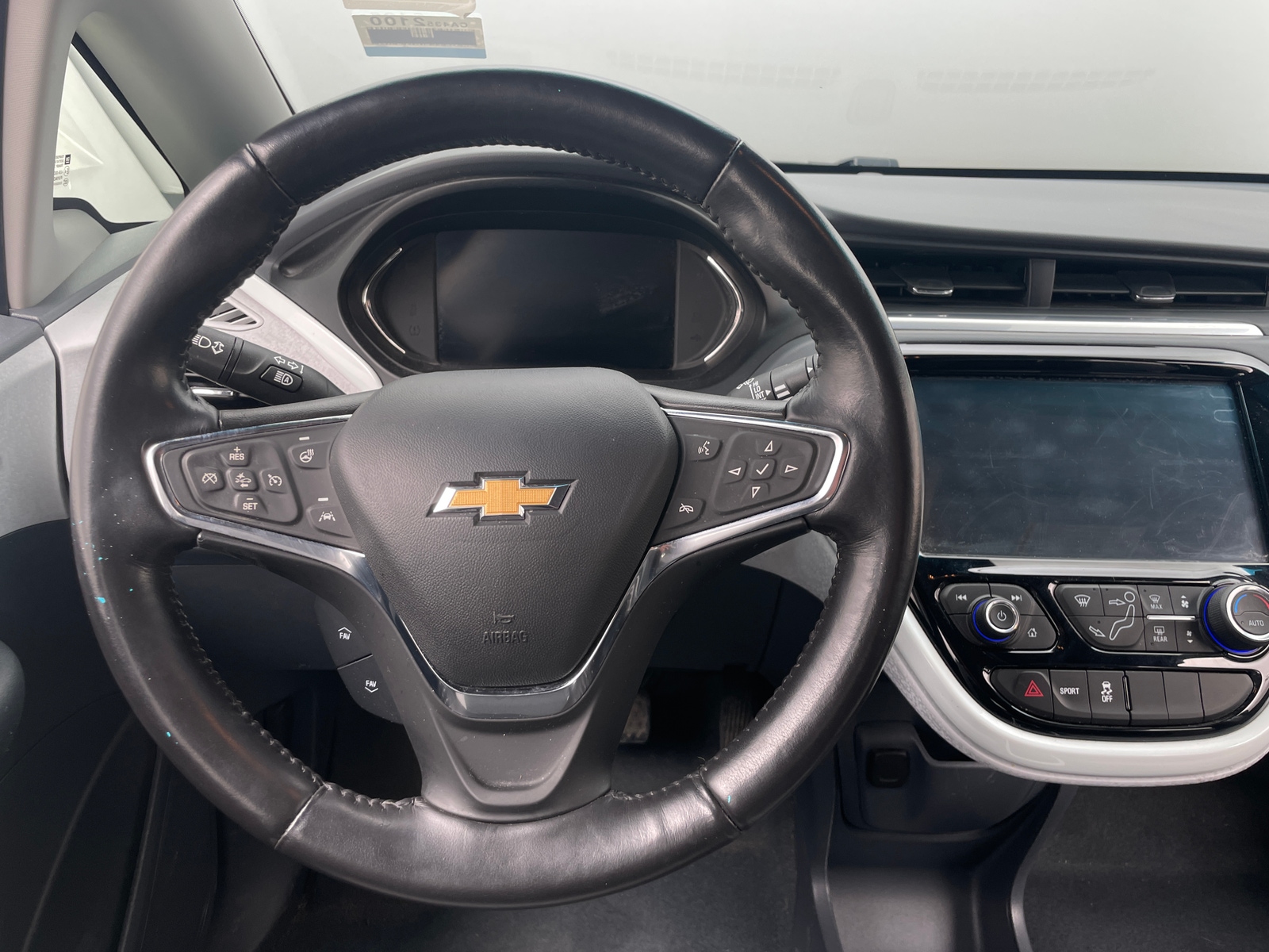 Thumbnail: 2021 Chevrolet Bolt EV - 5