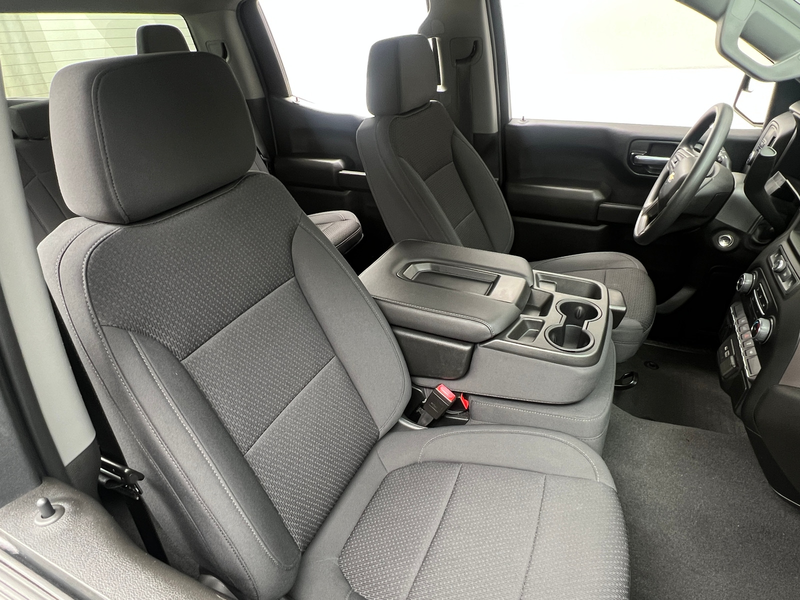 Thumbnail: 2022 Chevrolet Silverado 1500 - 2