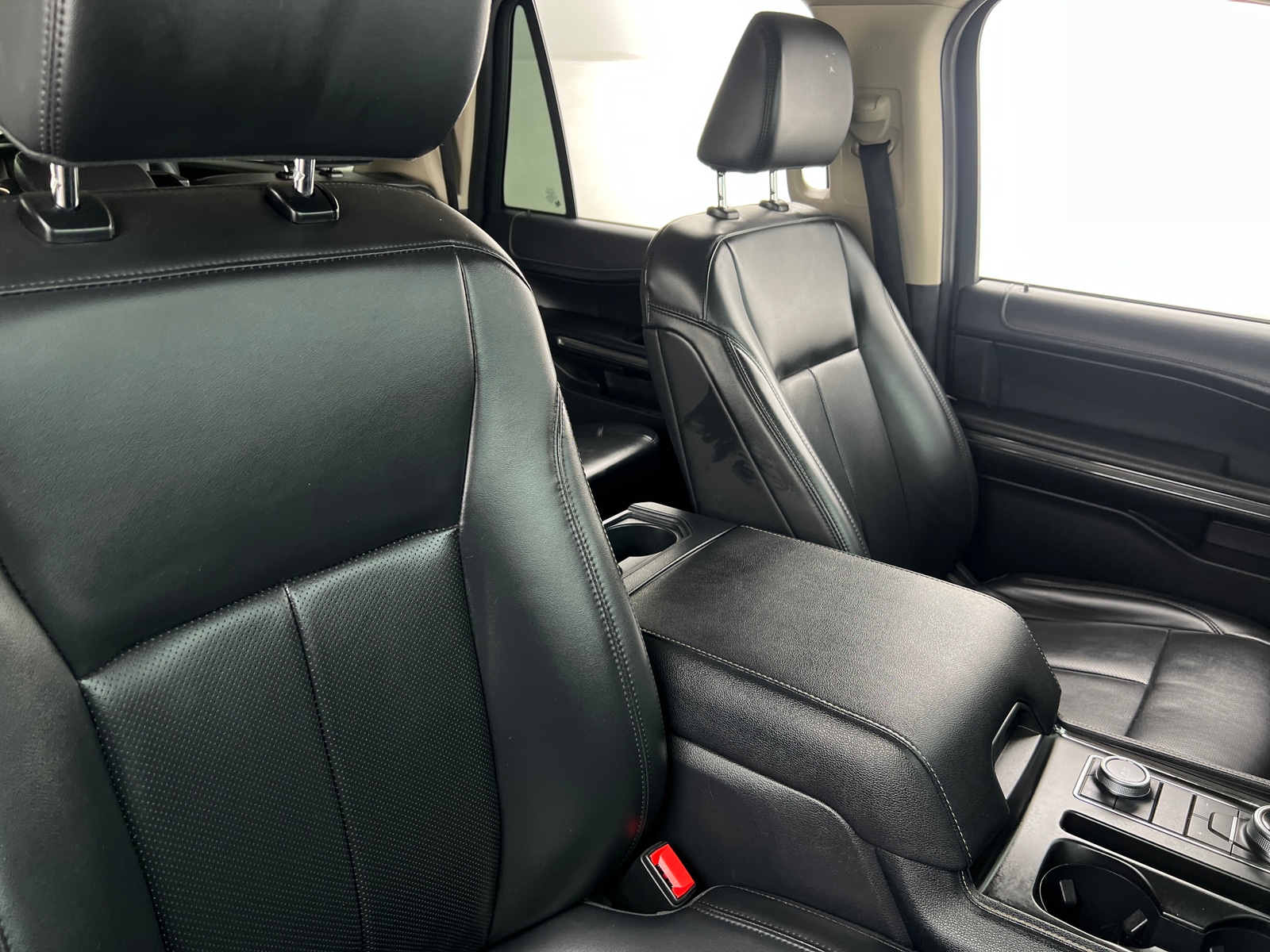 Thumbnail: 2023 Ford Expedition MAX - 2