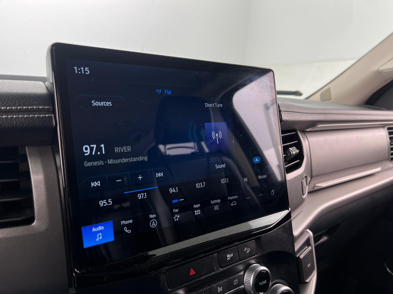 Thumbnail: 2023 Ford Expedition MAX - 4