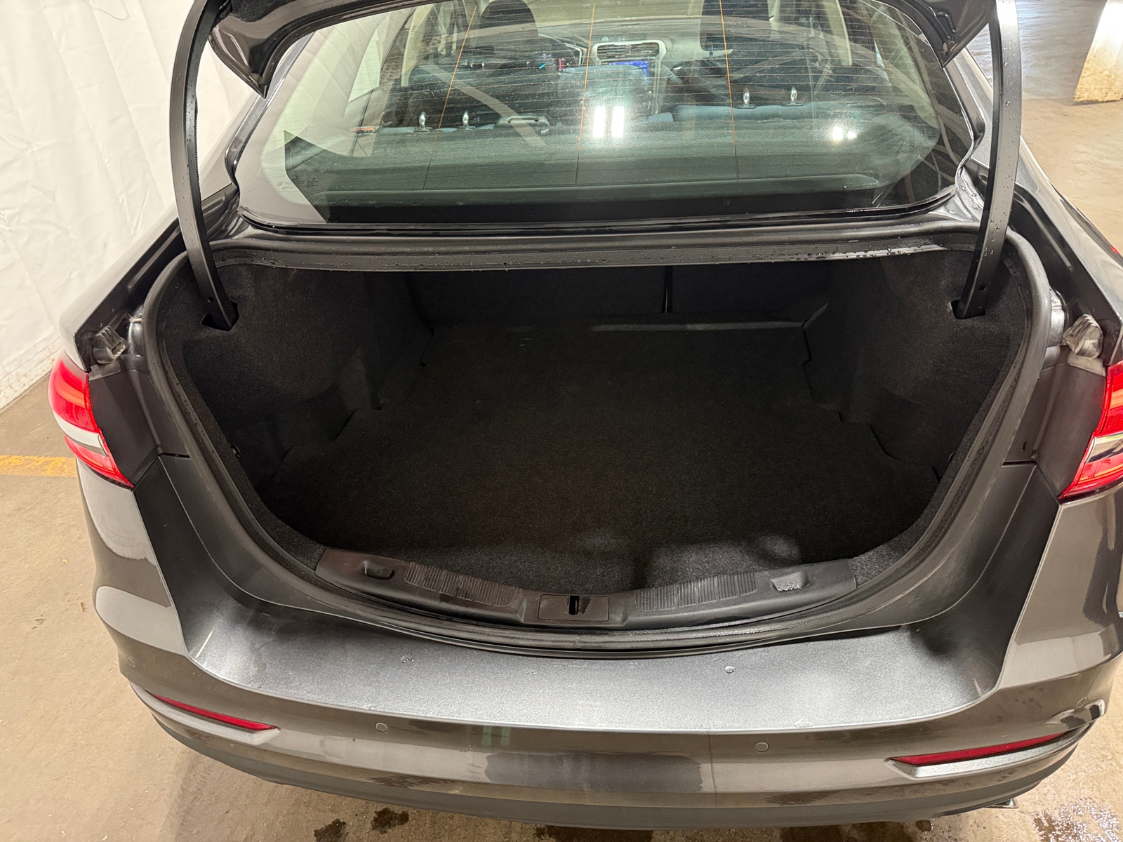 Thumbnail: 2020 Ford Fusion - 7