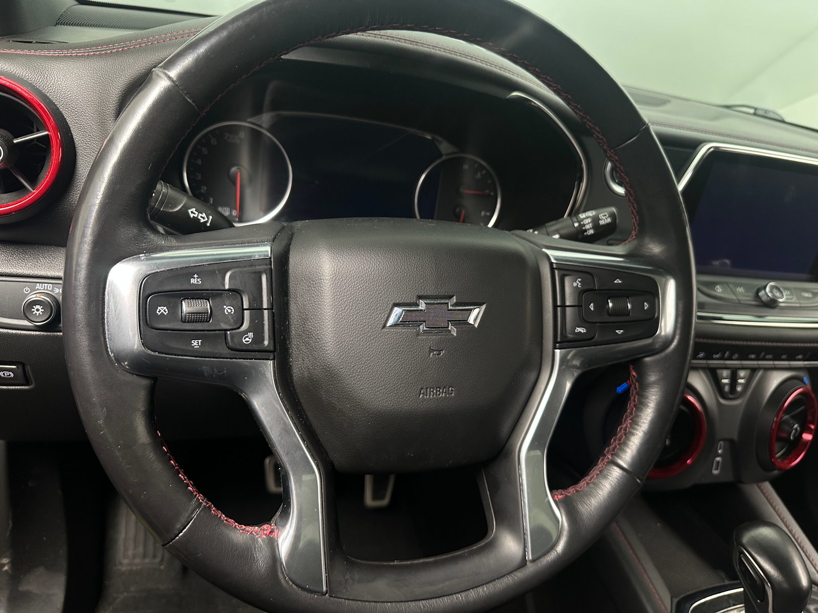 Thumbnail: 2019 Chevrolet Blazer - 4