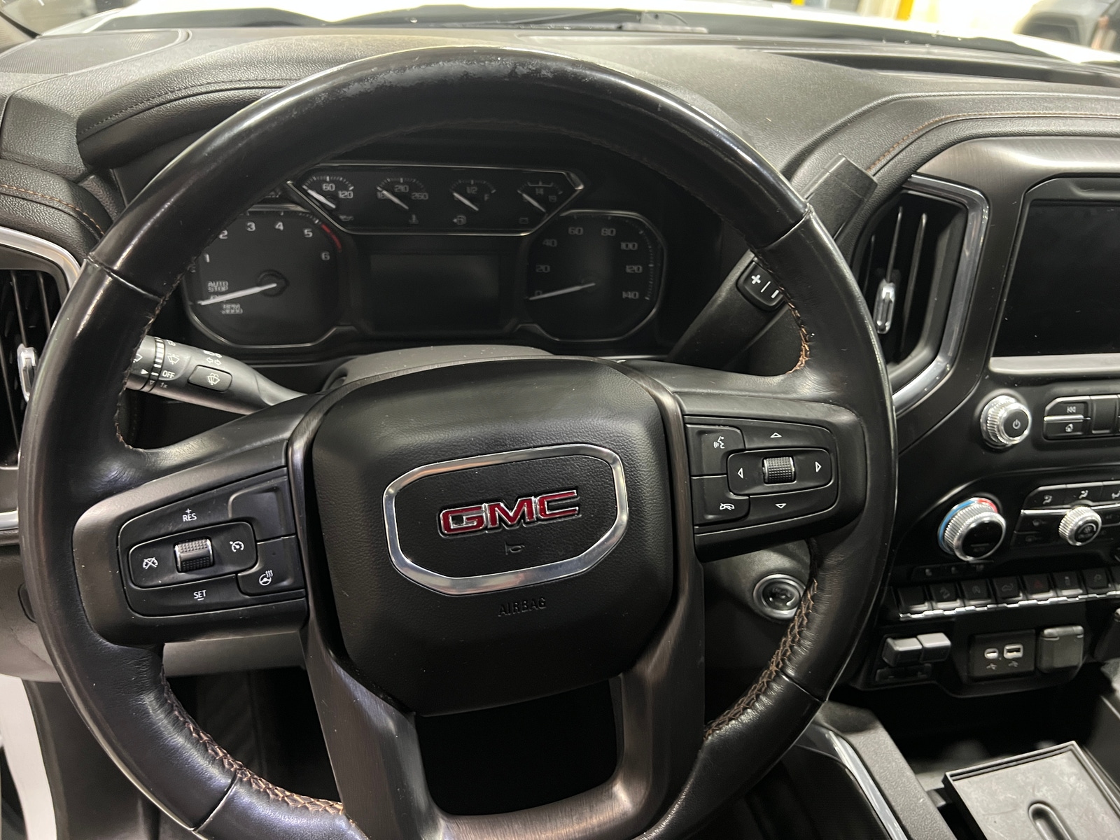 Thumbnail: 2021 GMC Sierra 1500 - 4