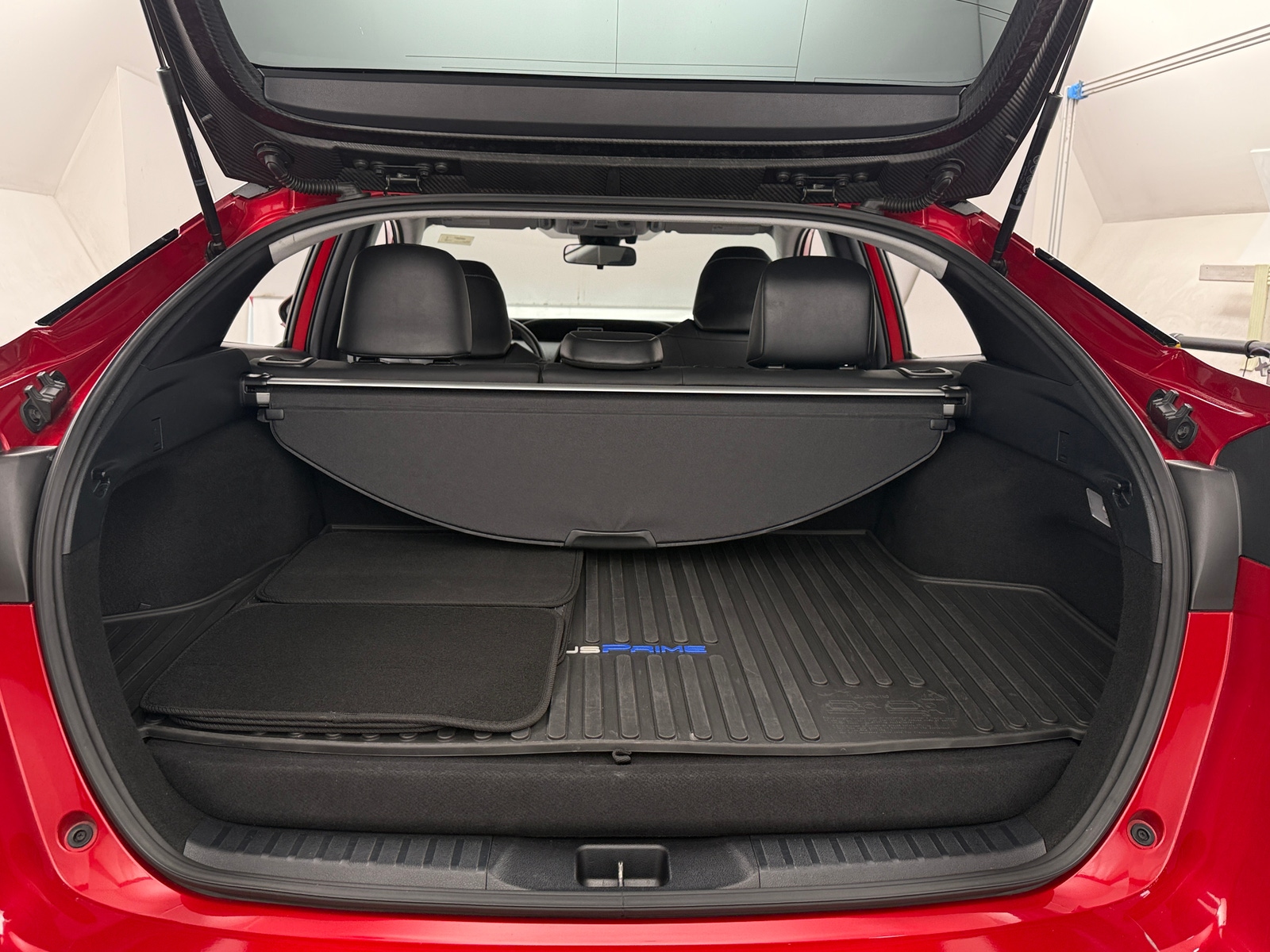 Thumbnail: 2021 Toyota Prius Prime - 6