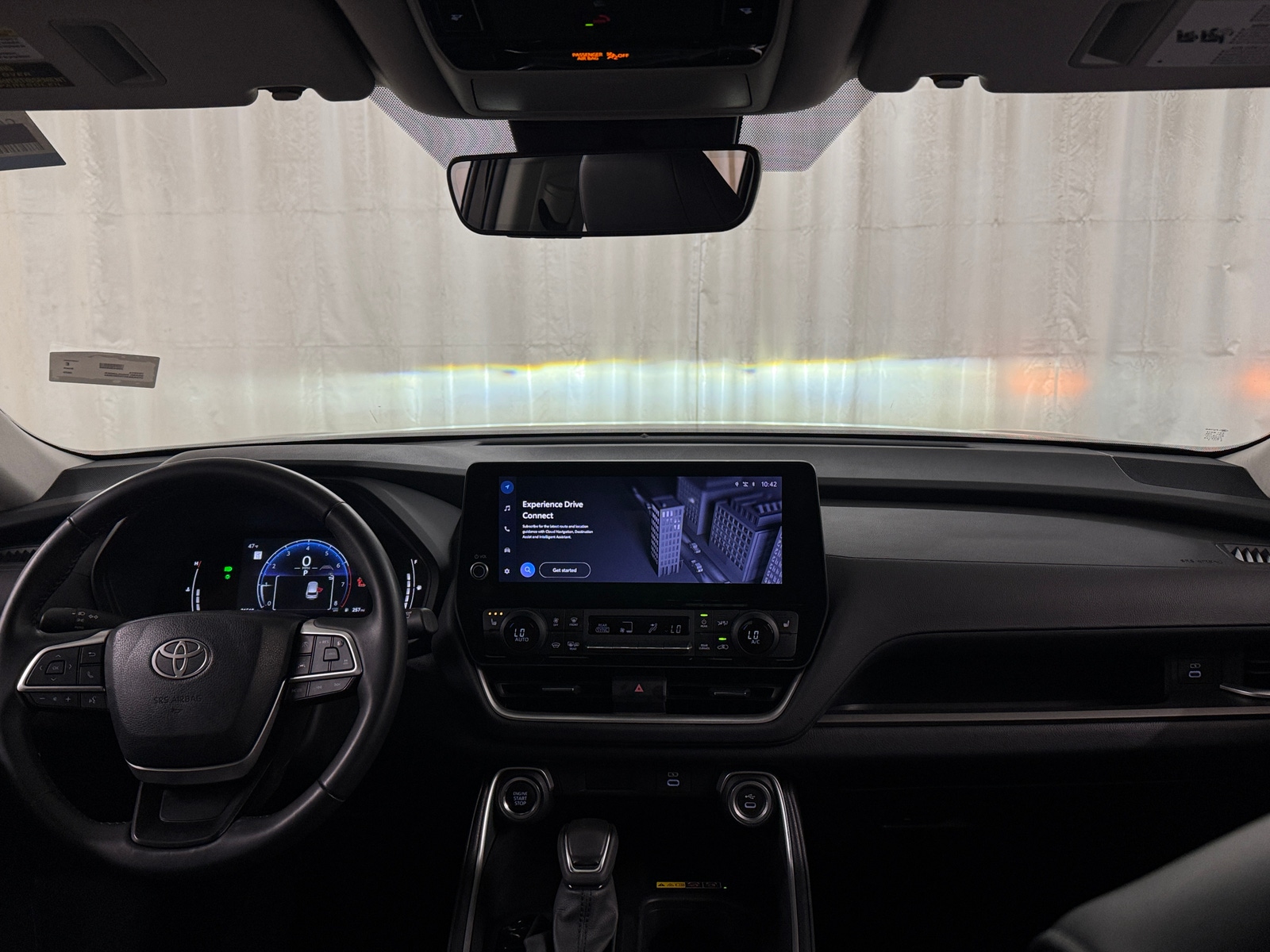 Thumbnail: 2025 Toyota Grand Highlander - 2