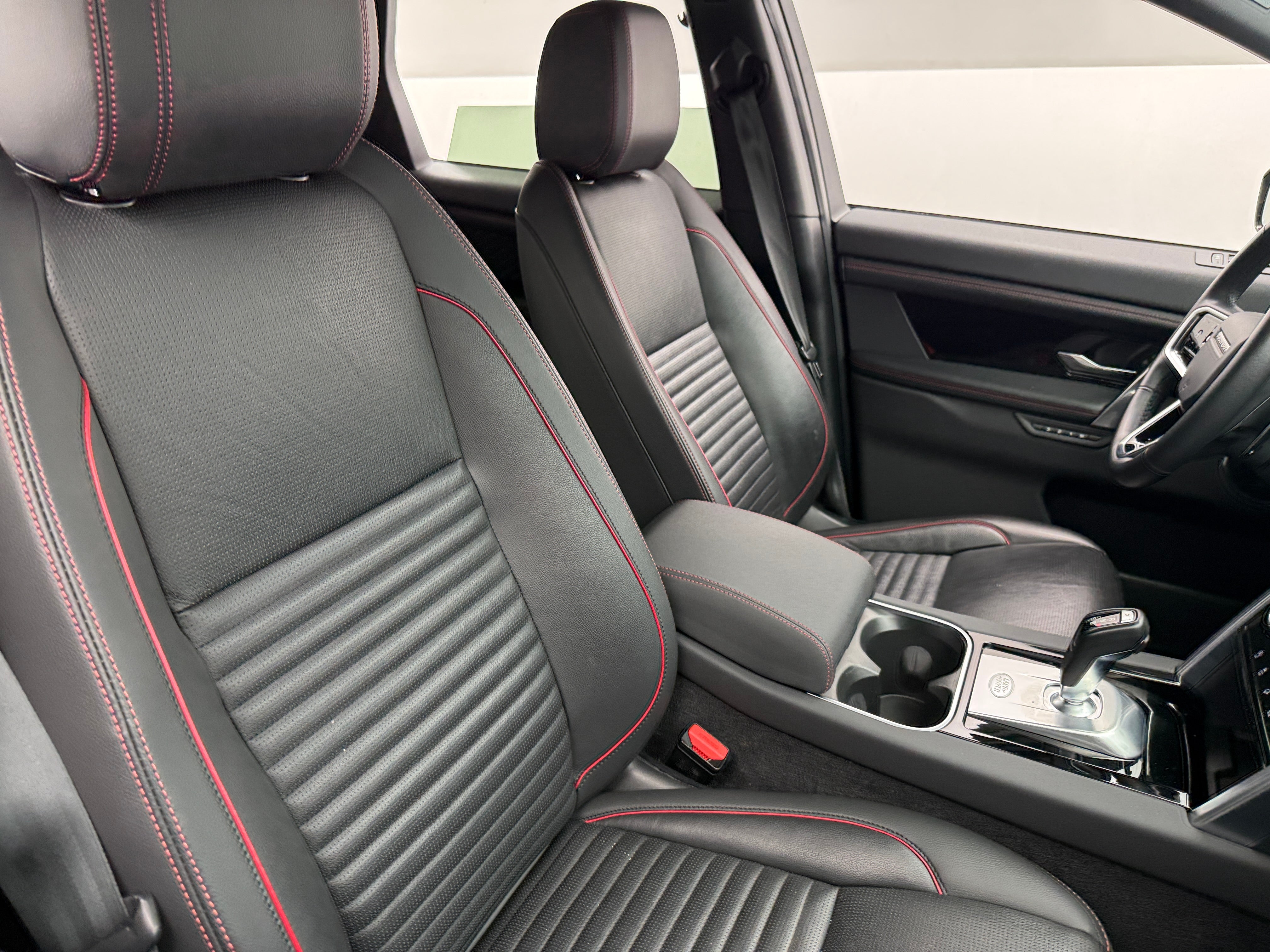 2023 Land Rover Discovery Sport