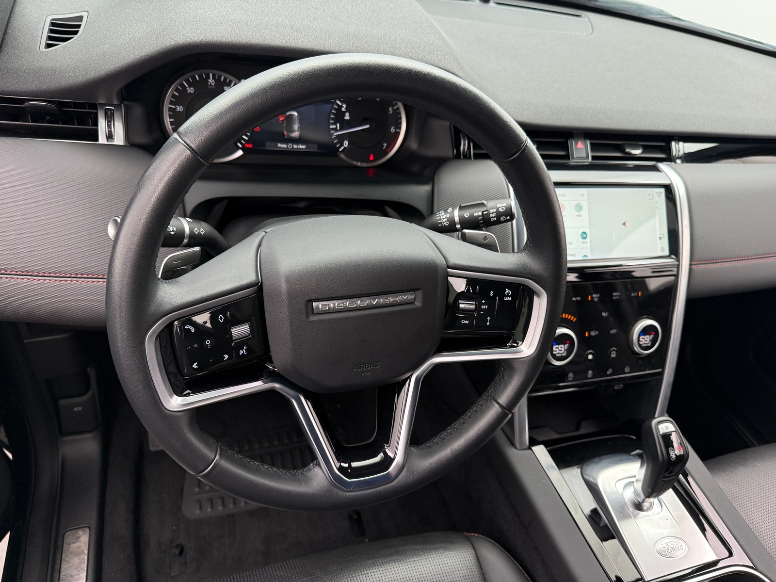 Thumbnail: 2023 Land Rover Discovery Sport - 4