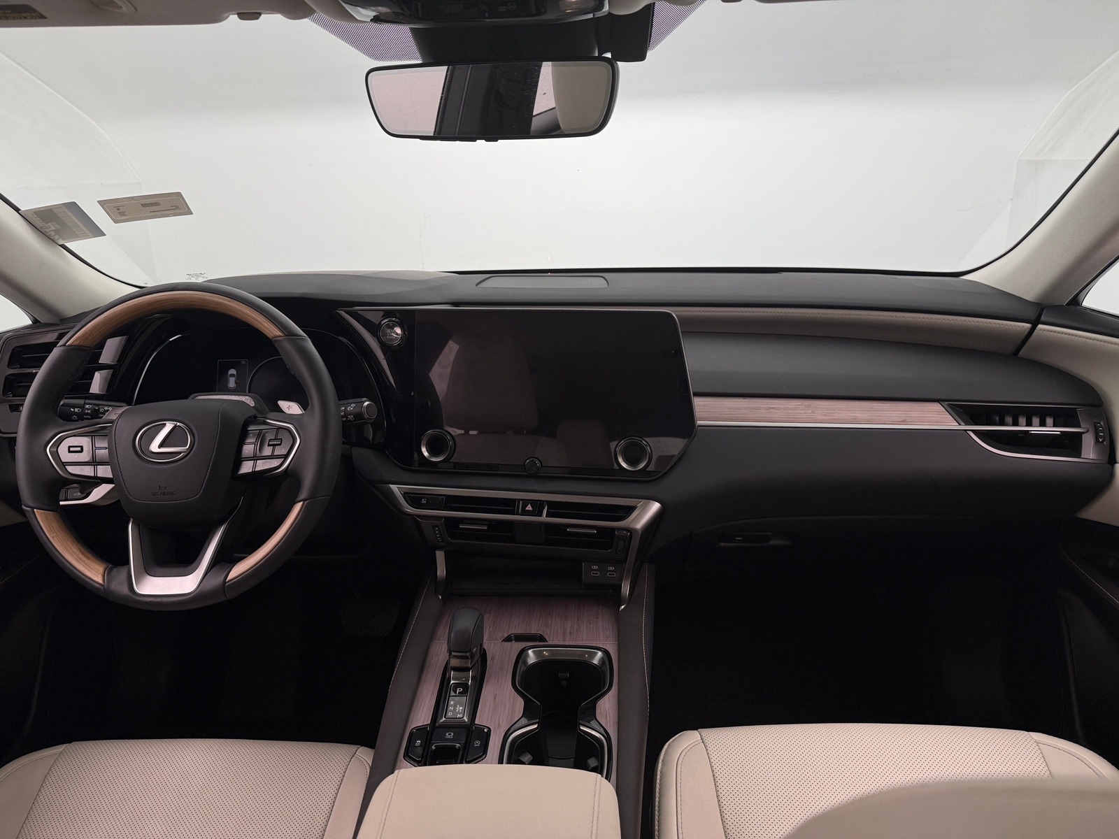 Thumbnail: 2024 Lexus RX - 3