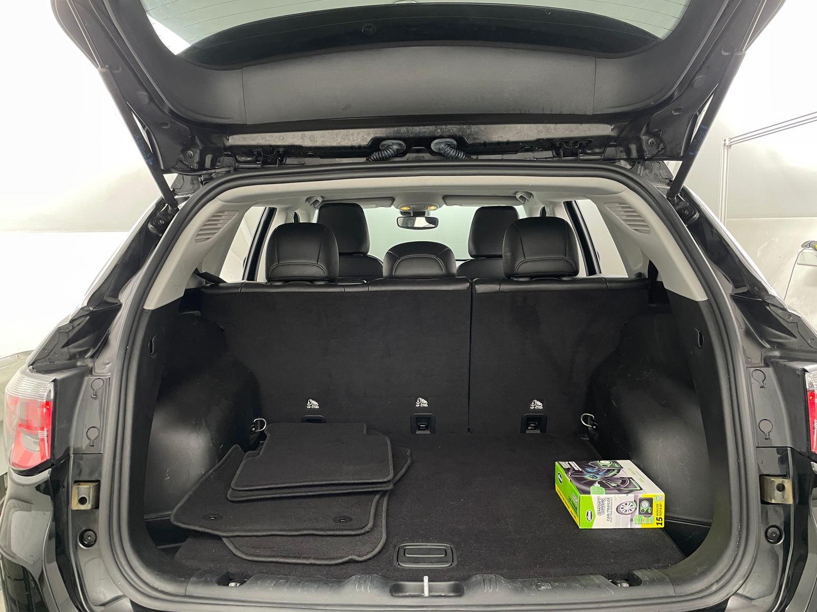 Thumbnail: 2022 Jeep Compass - 6